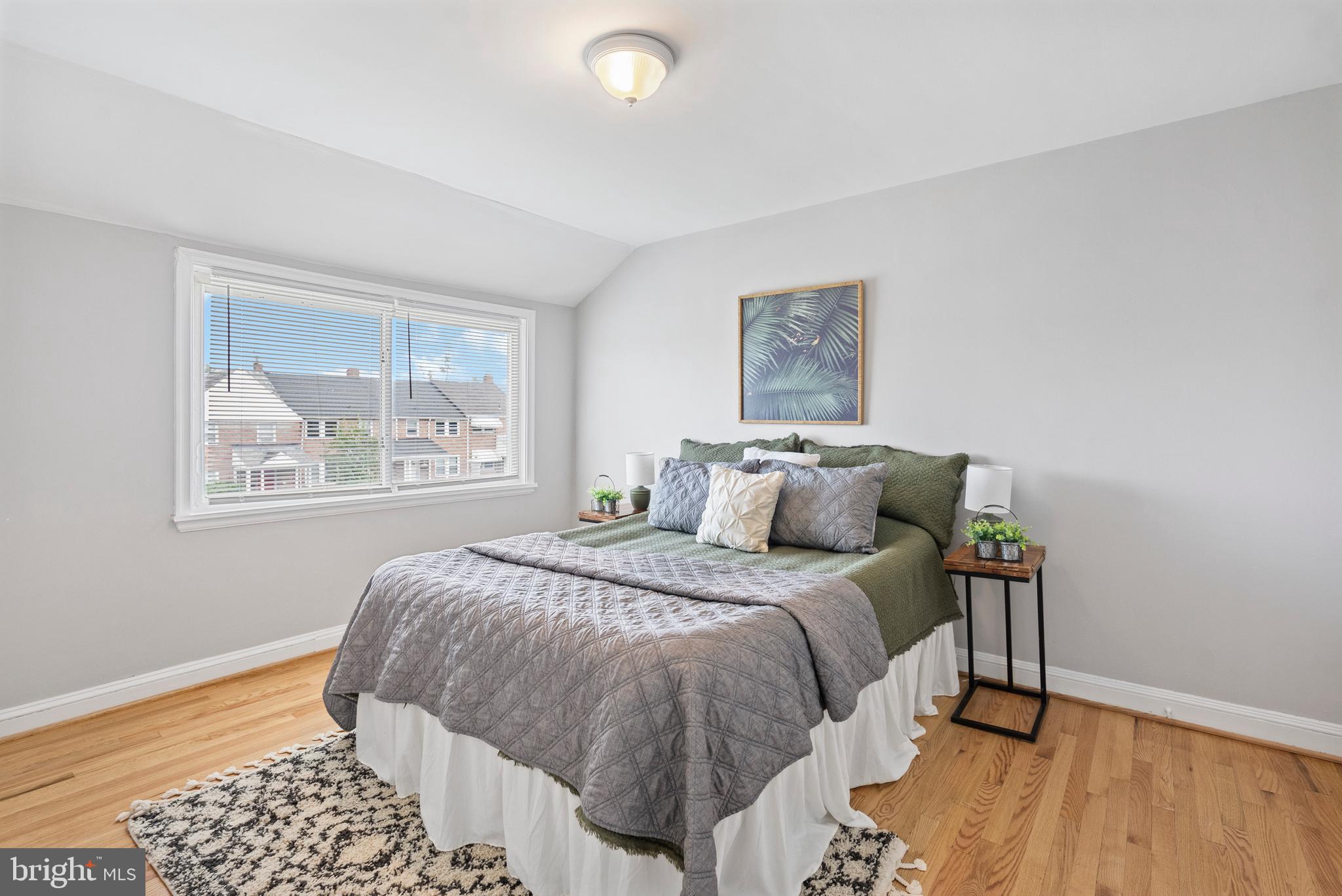 NORTHWOOD - Residential