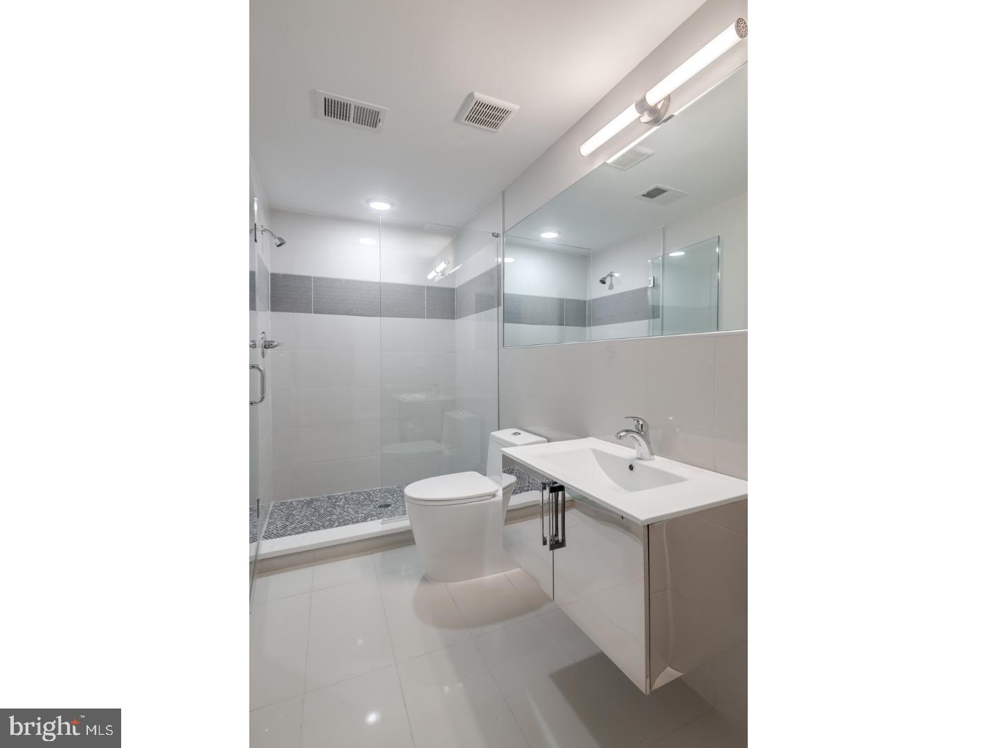 OLDE KENSINGTON - Residential