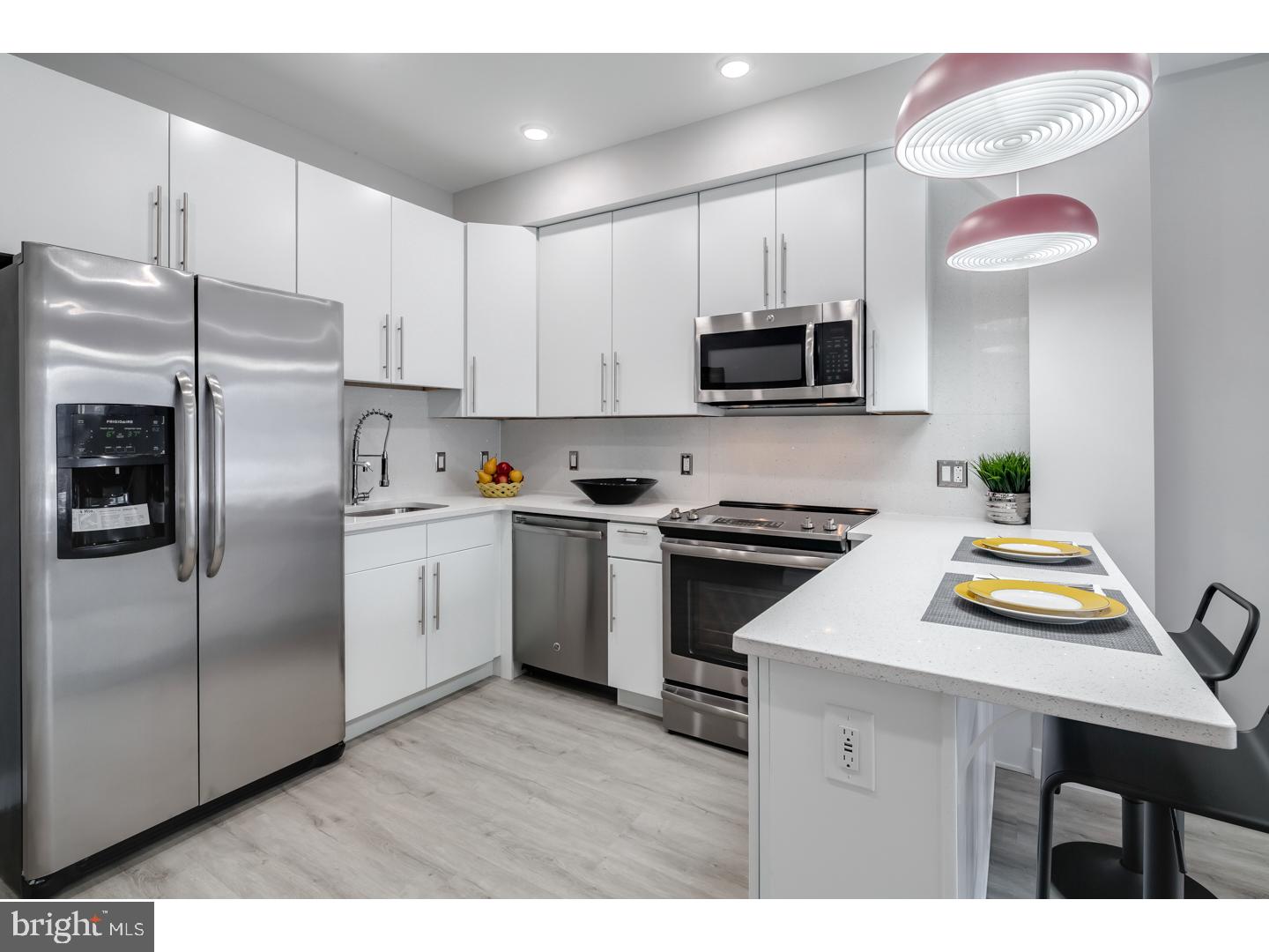 OLDE KENSINGTON - Residential