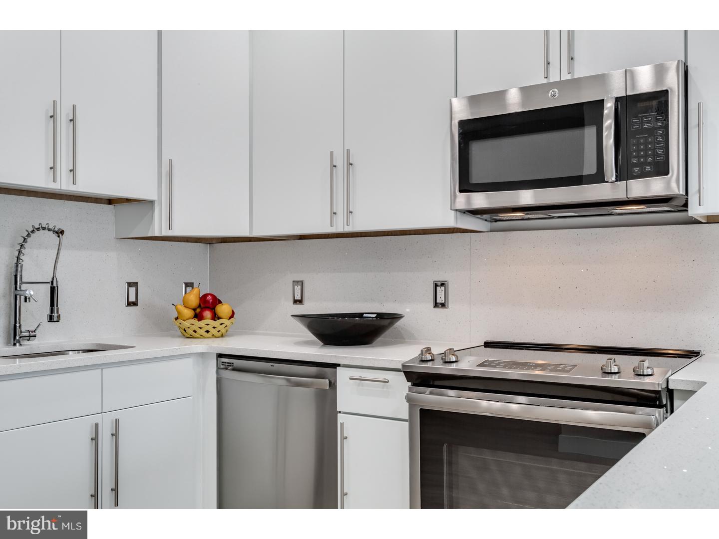 OLDE KENSINGTON - Residential