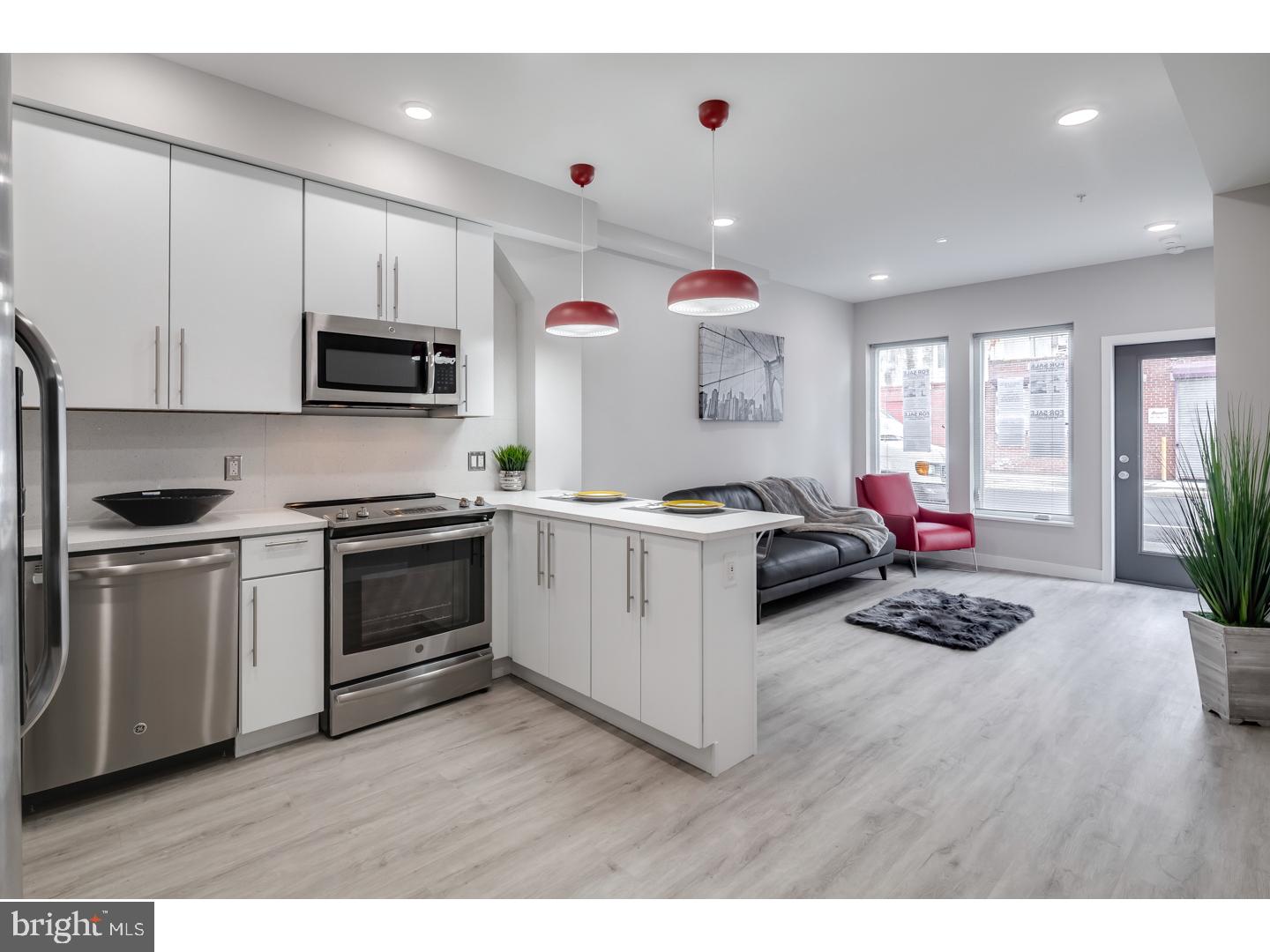 OLDE KENSINGTON - Residential