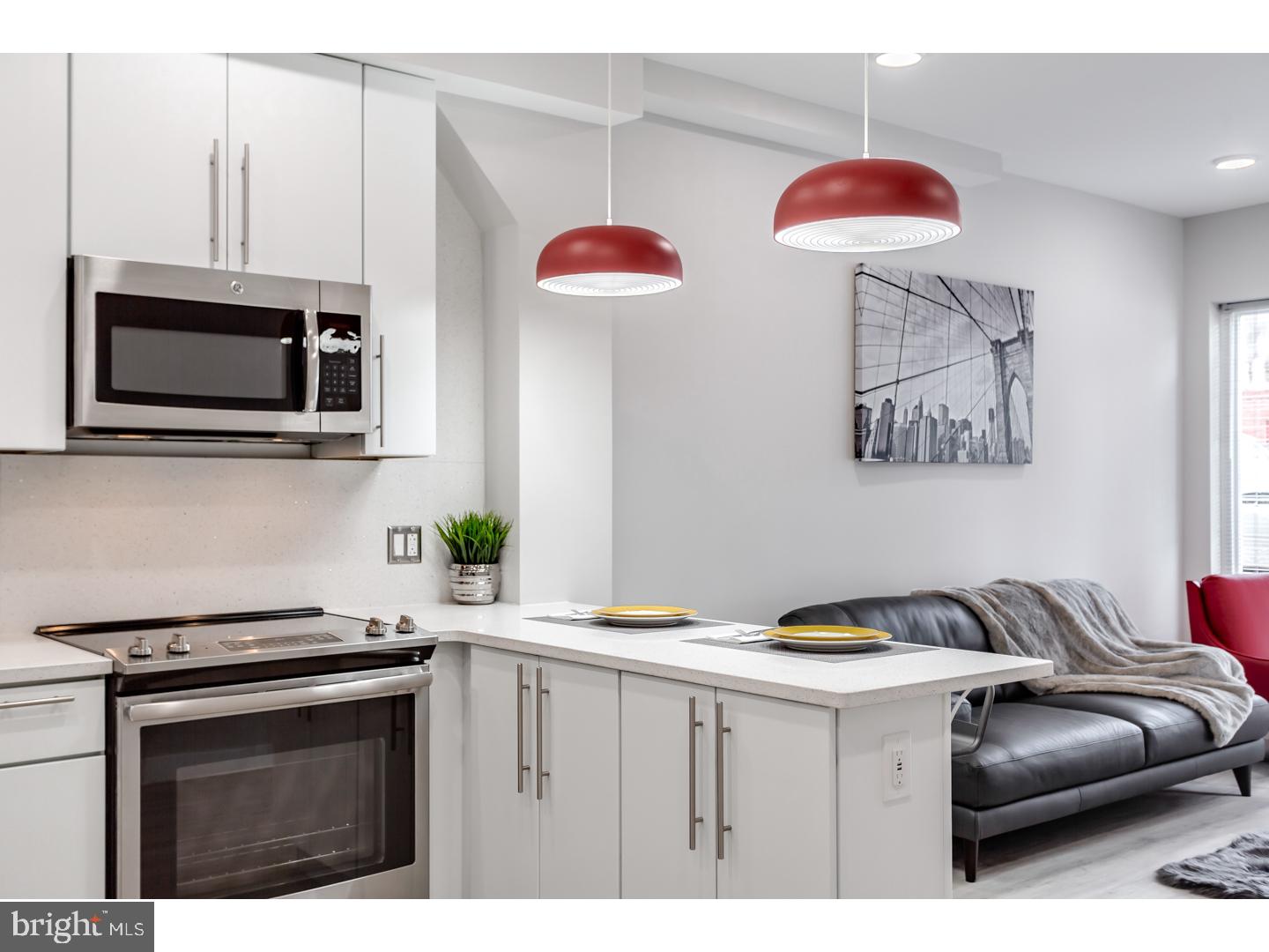 OLDE KENSINGTON - Residential