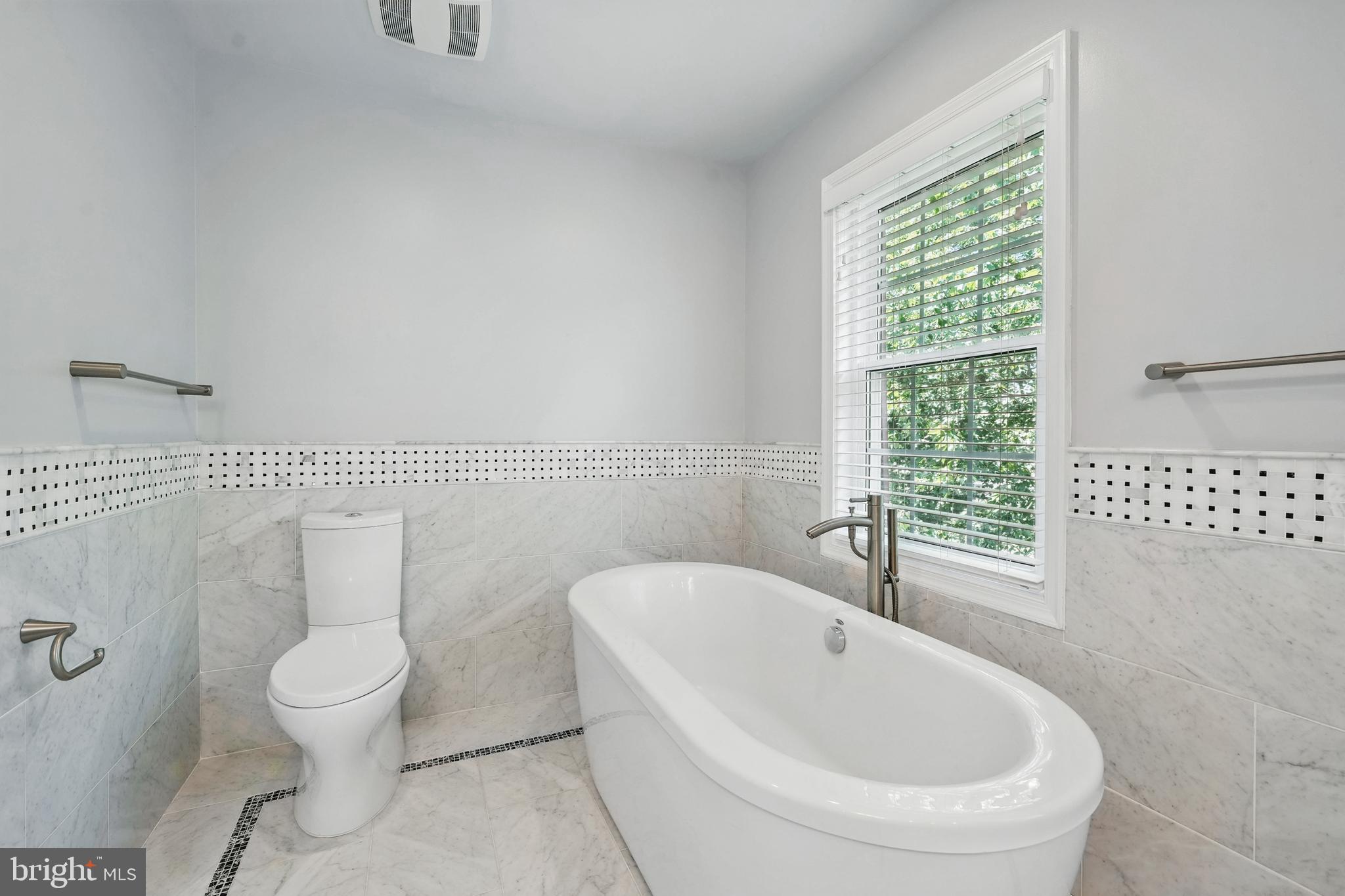 HARVEST RIDGE - Residential Lease