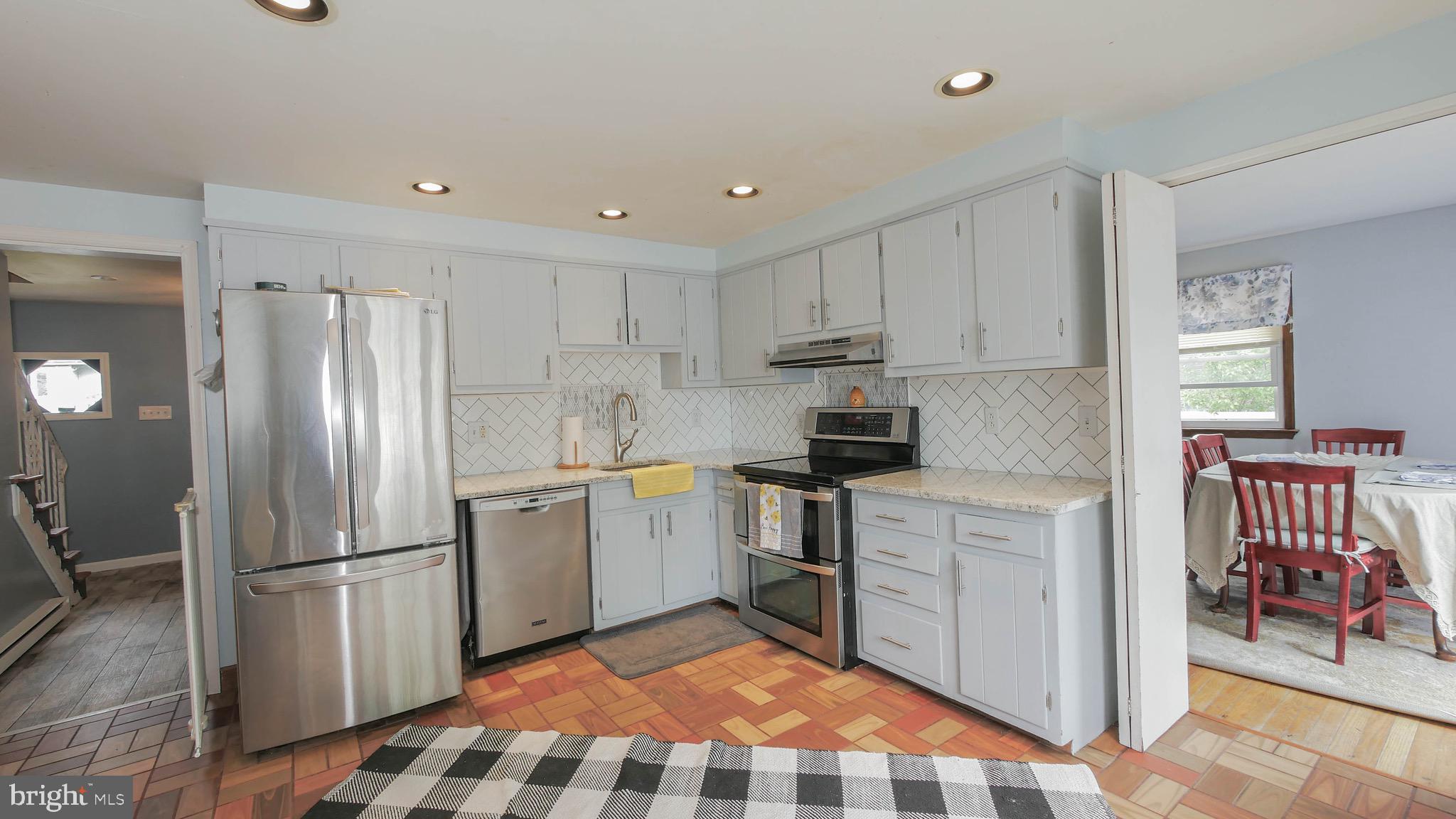 103 CHEROKEE LANE