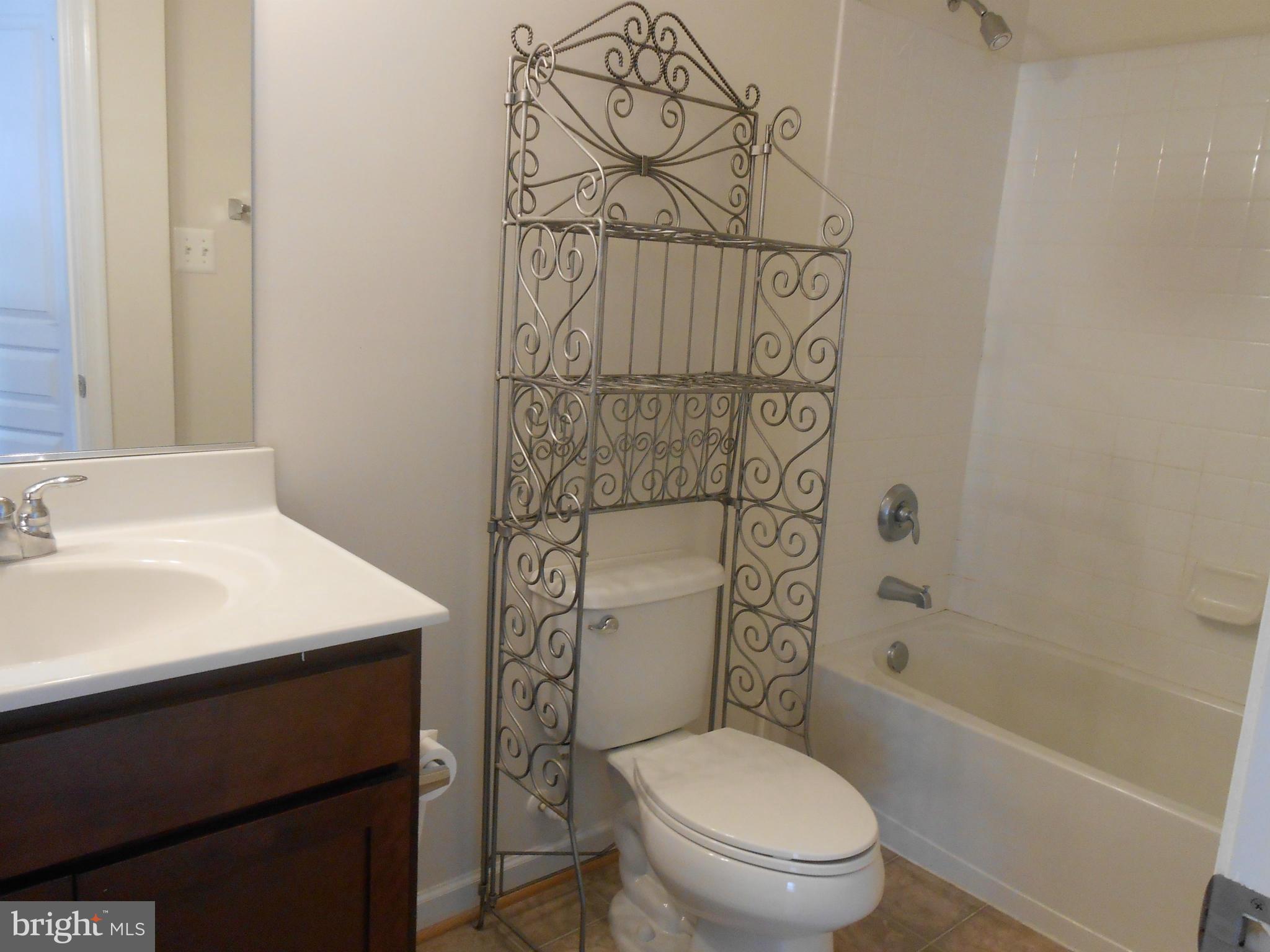 WILDEWOOD - Residential Lease