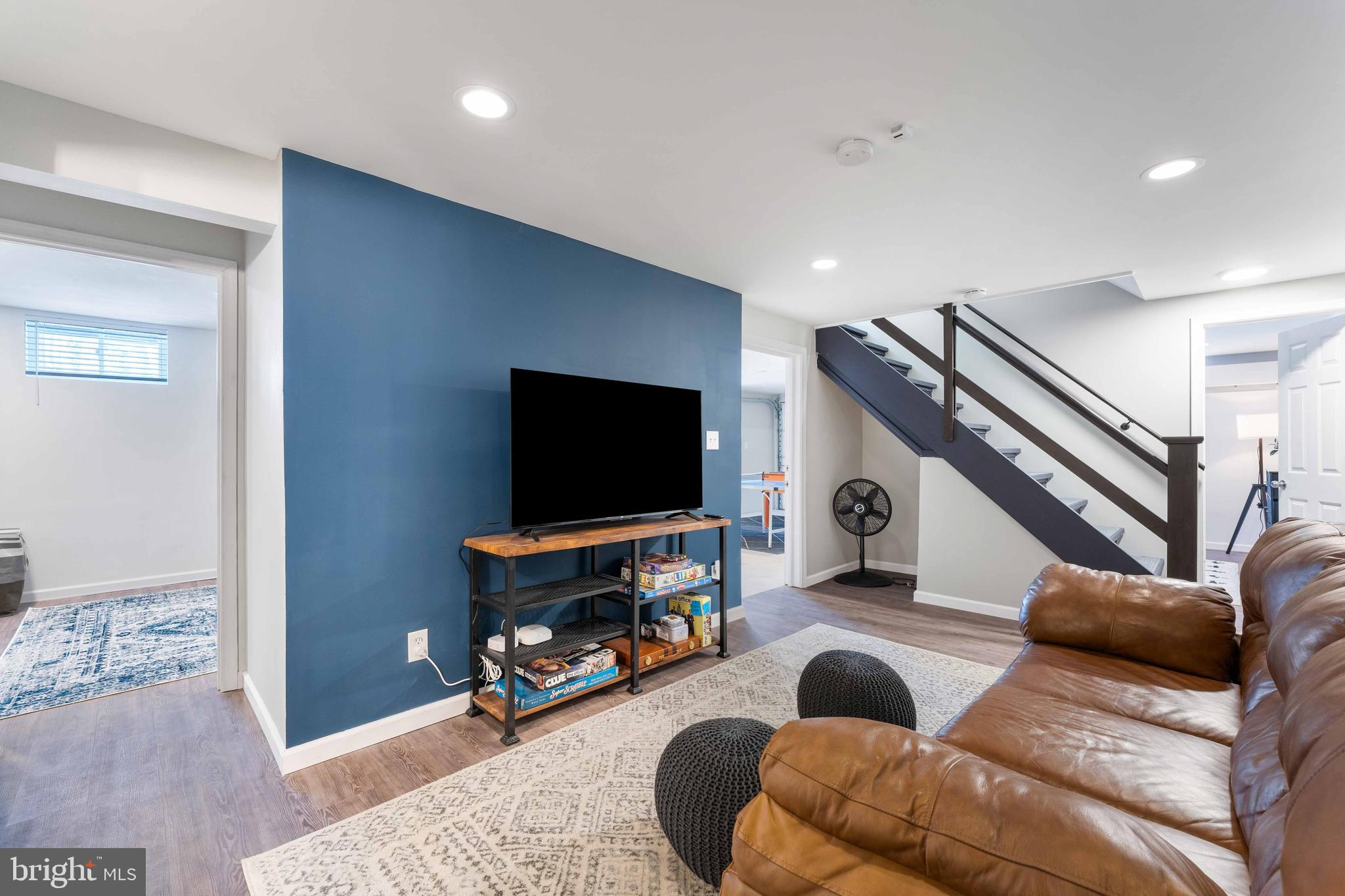 GREENWOOD ACRES - Residential