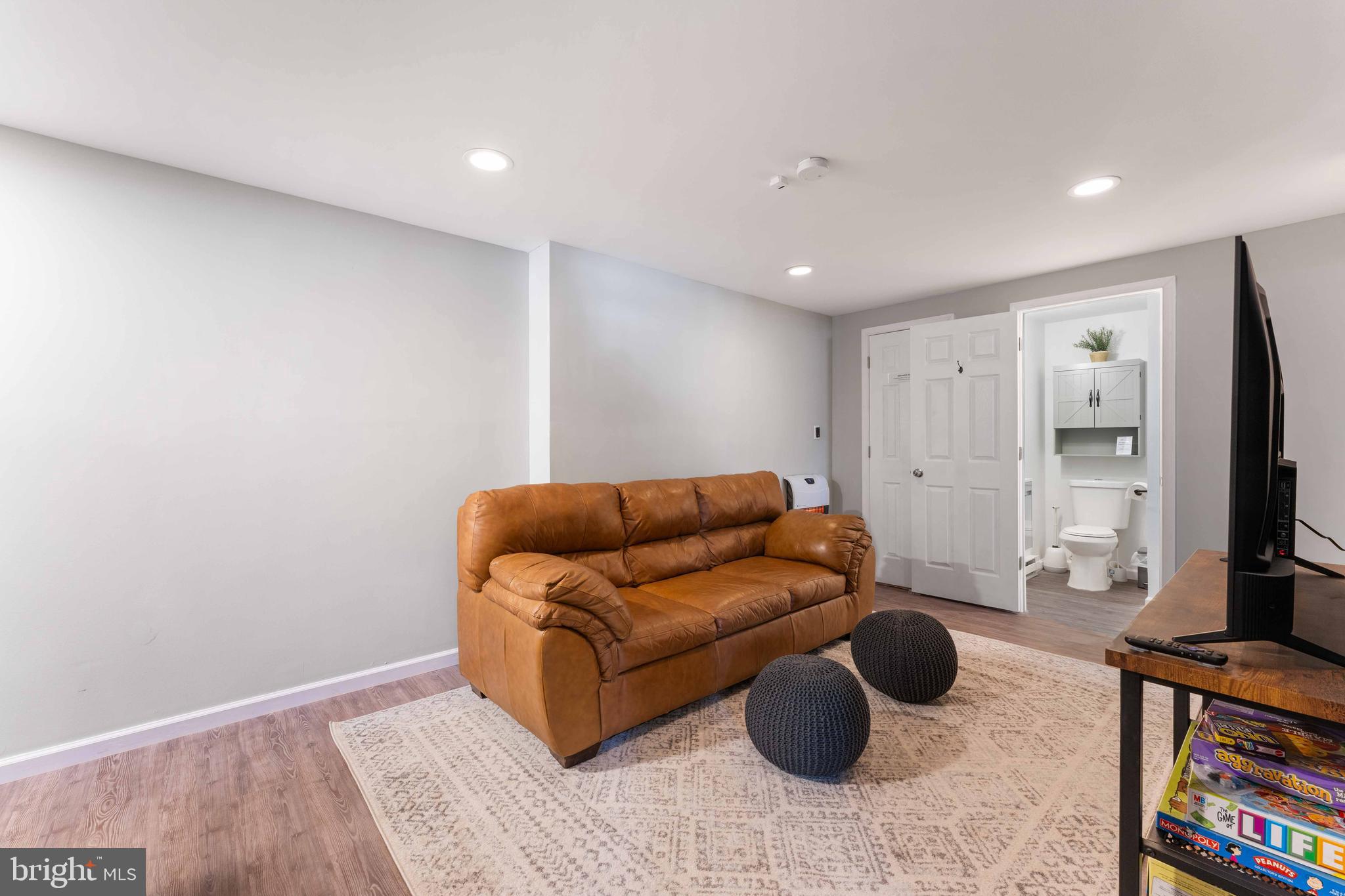 GREENWOOD ACRES - Residential