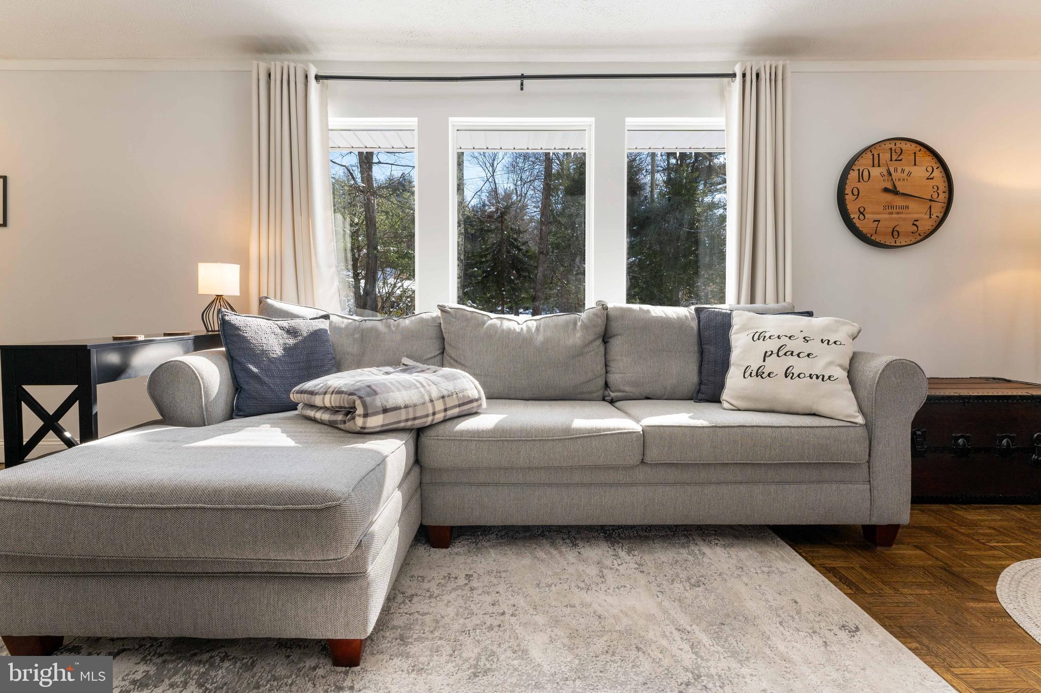 GREENWOOD ACRES - Residential