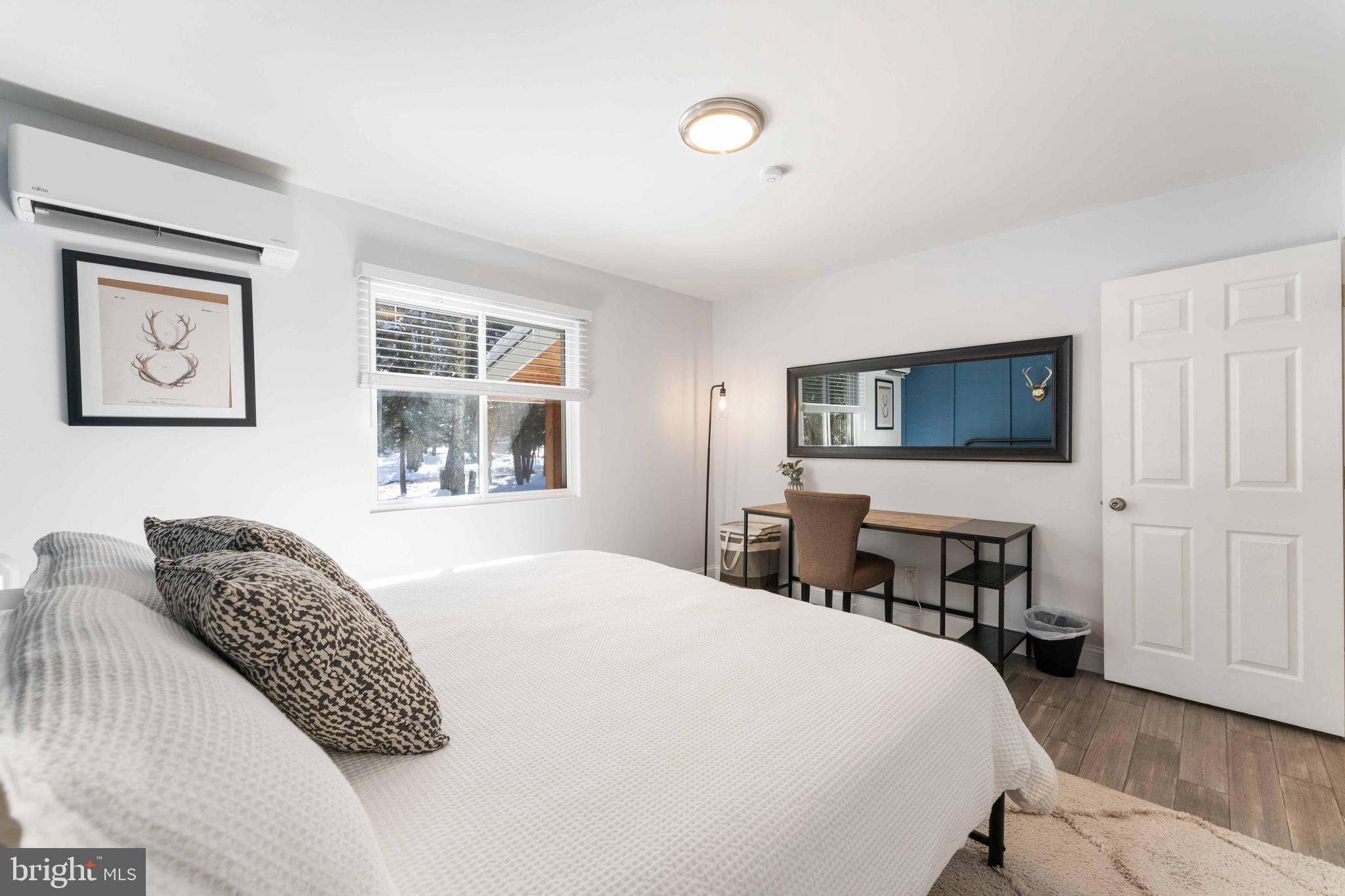 GREENWOOD ACRES - Residential