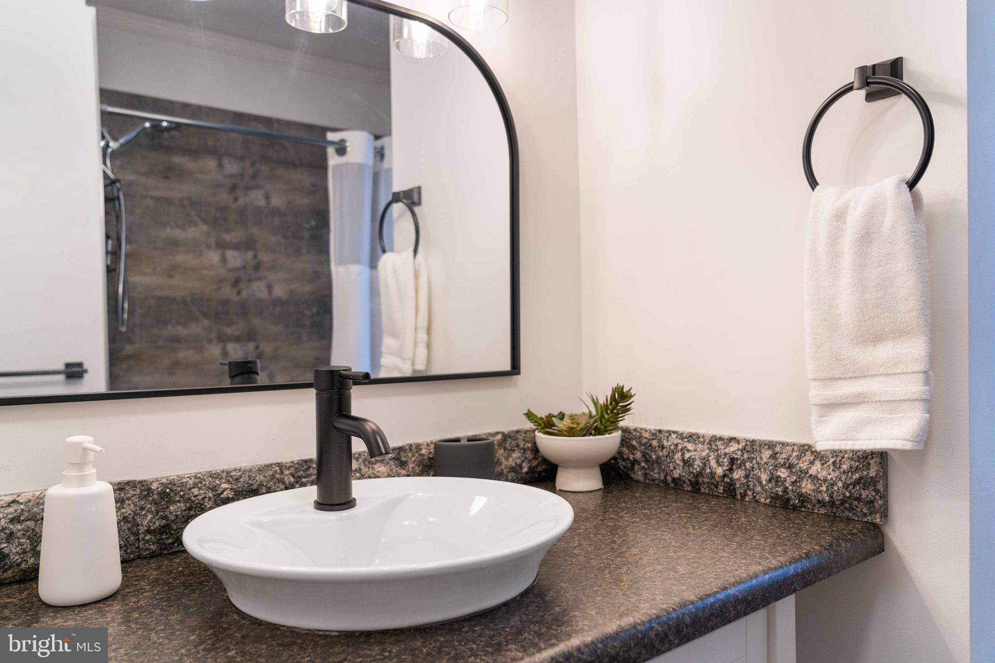 GREENWOOD ACRES - Residential