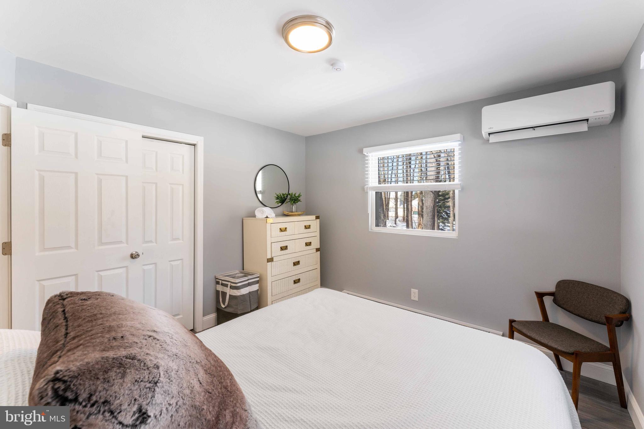 GREENWOOD ACRES - Residential