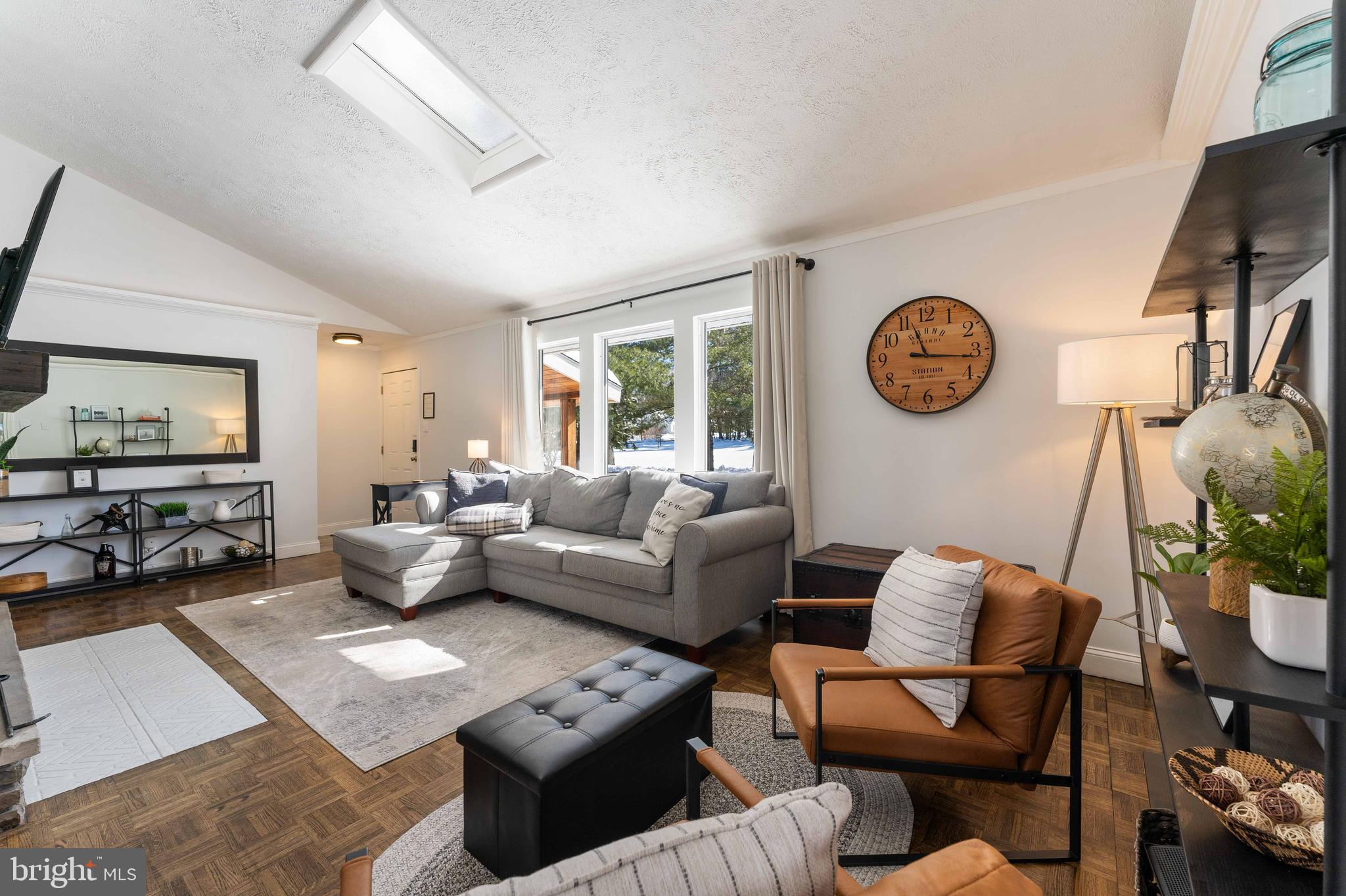 GREENWOOD ACRES - Residential