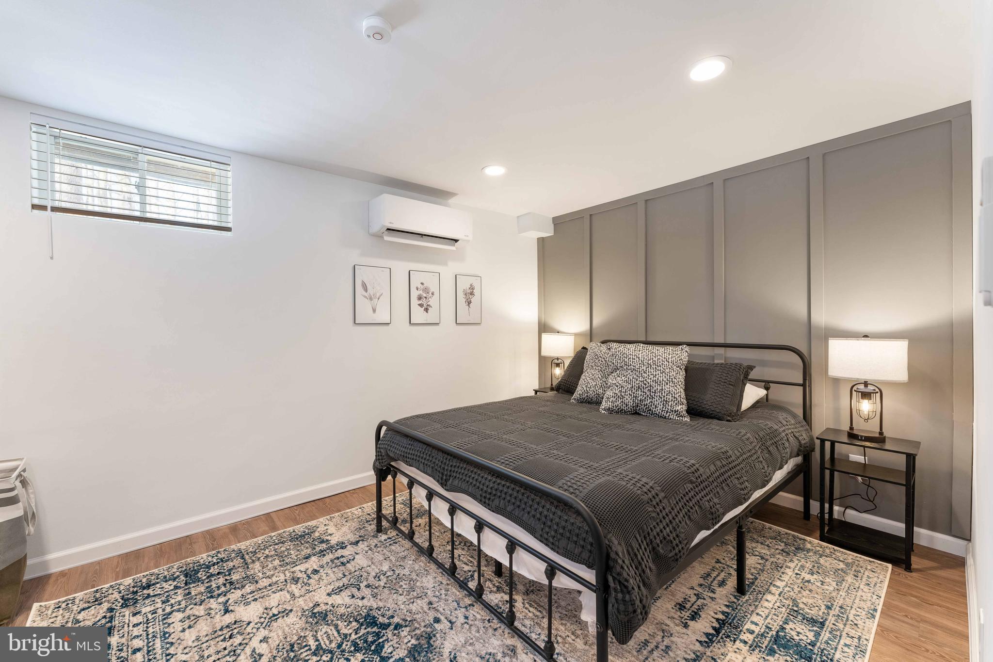 GREENWOOD ACRES - Residential