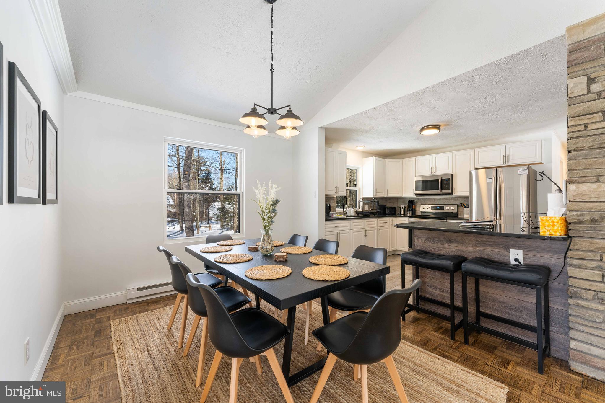 GREENWOOD ACRES - Residential