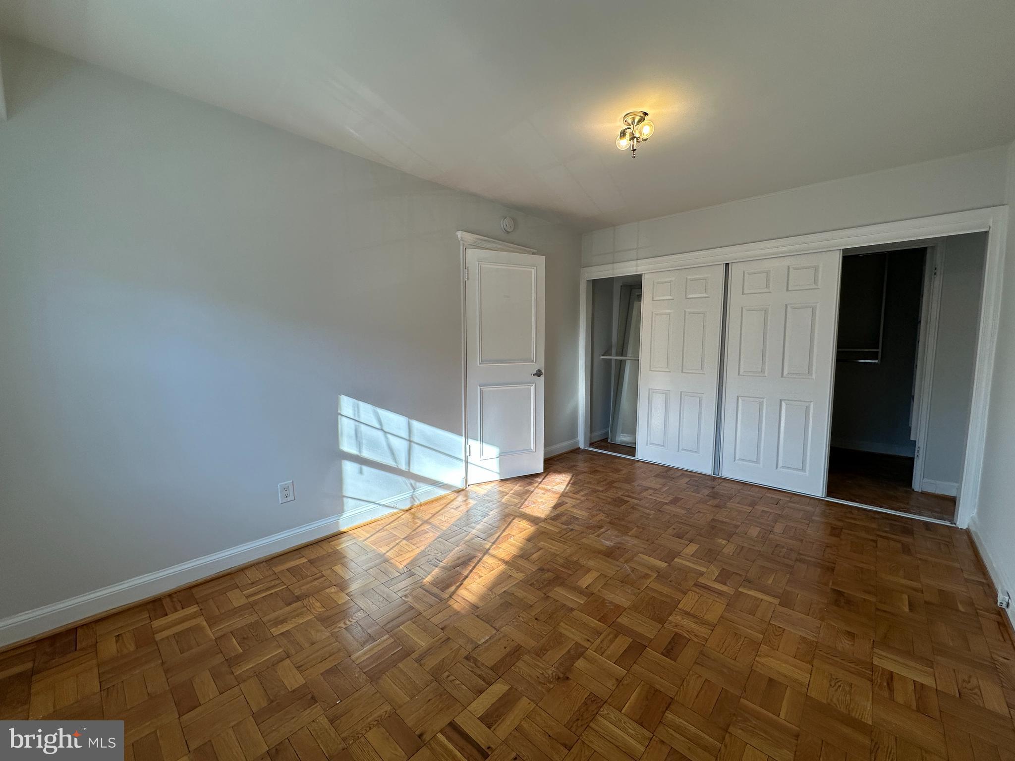 WESTMORELAND TERRACE - Residential Lease