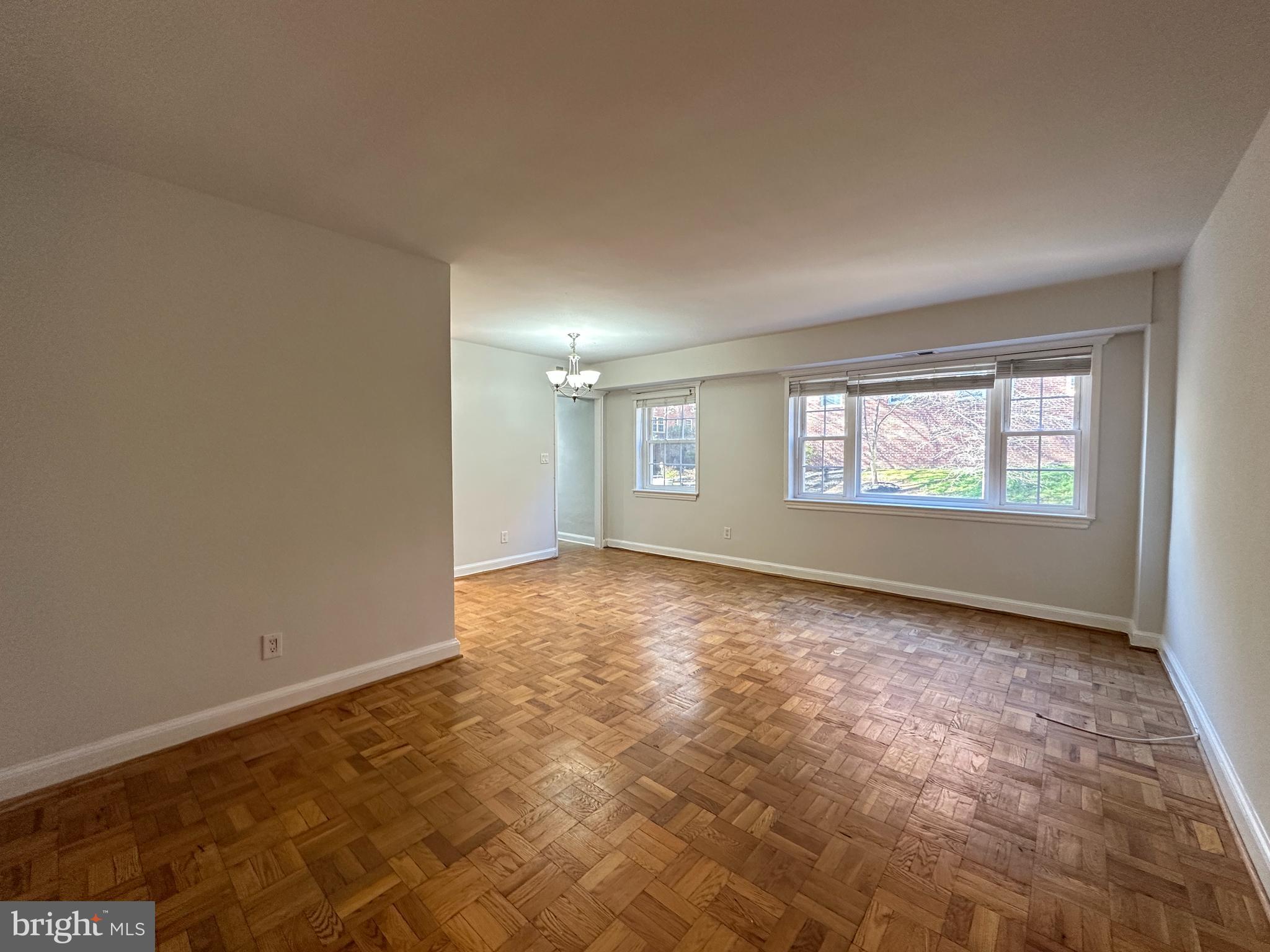 1322 FORT MYER DRIVE 915