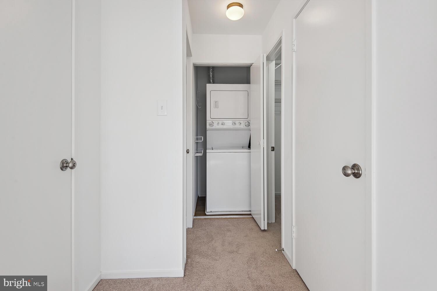 RAMBLEWOOD AT DAVENTRY - Residential Lease