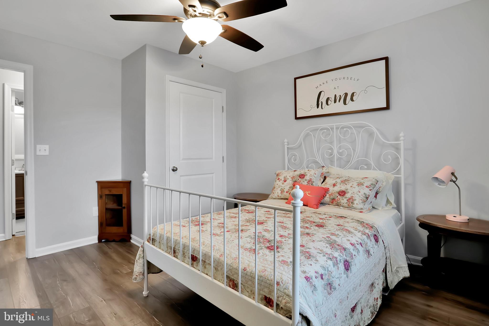 DAVIS STRASBURG - Residential