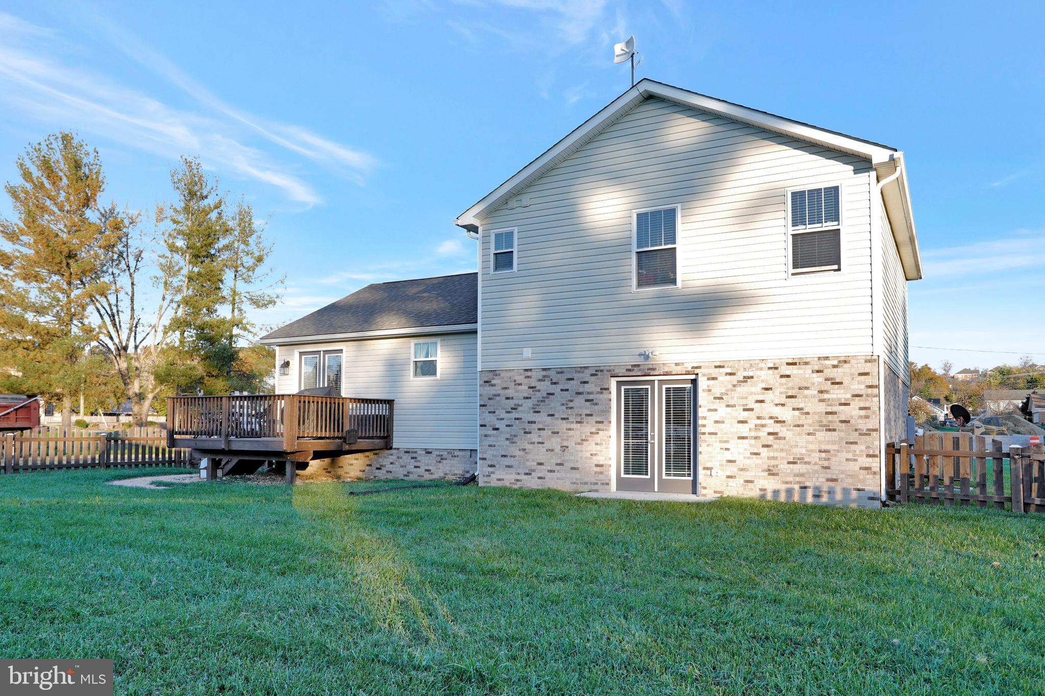 DAVIS STRASBURG - Residential