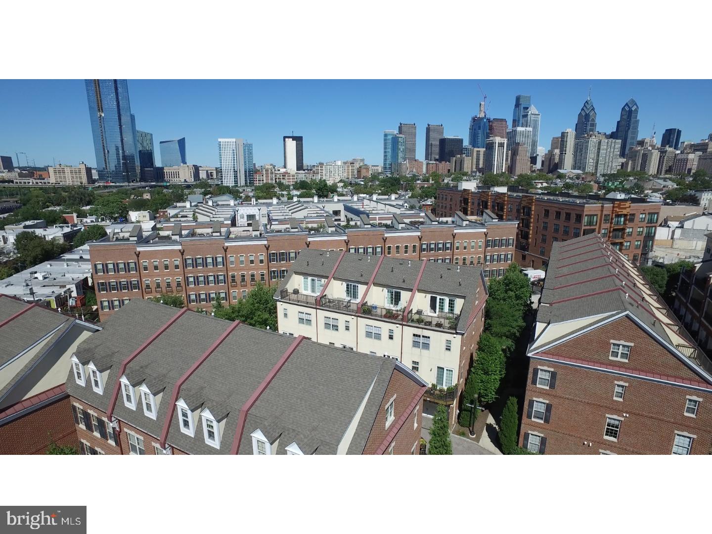 NAVAL SQUARE - Residential