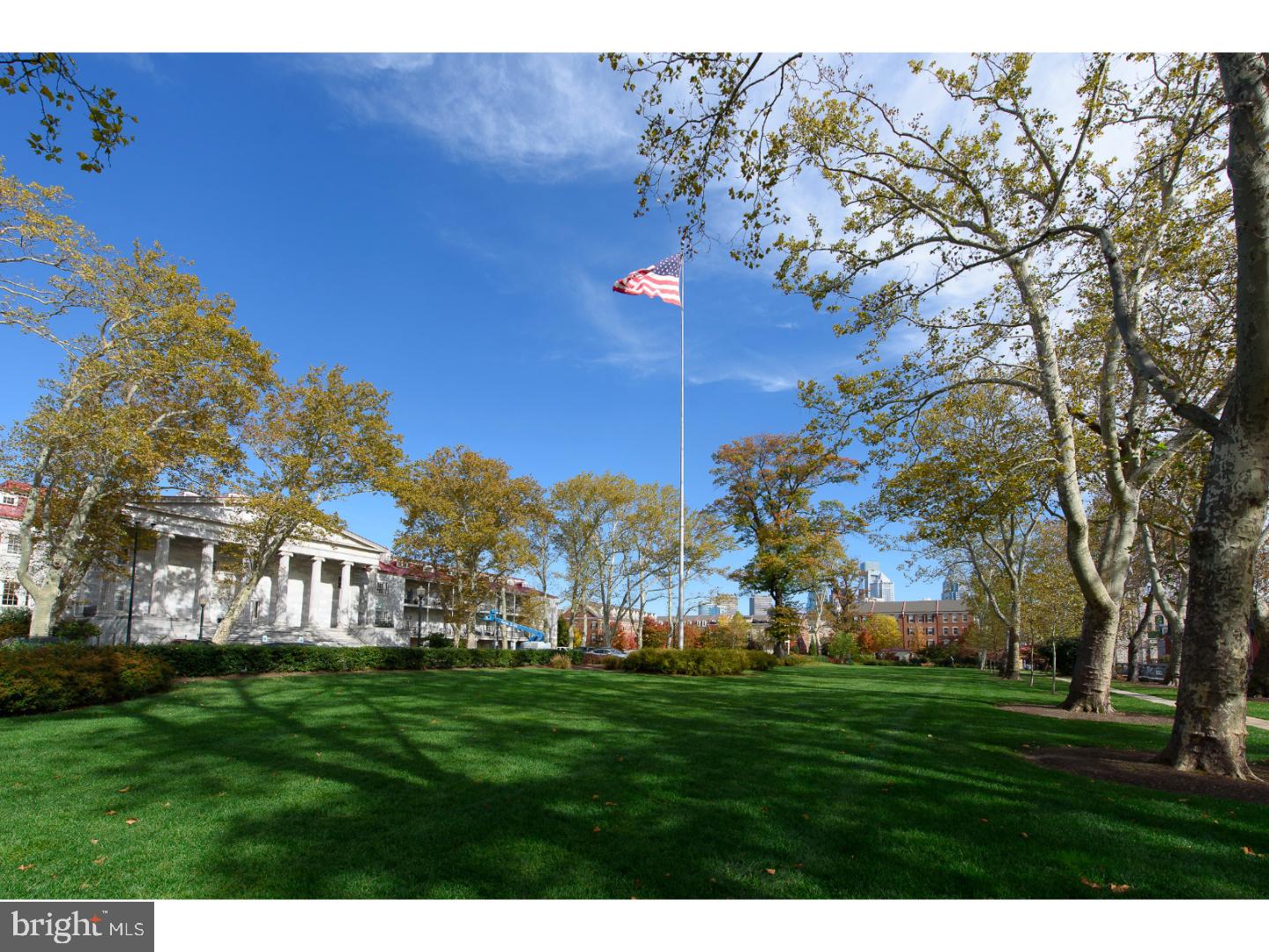 NAVAL SQUARE - Residential