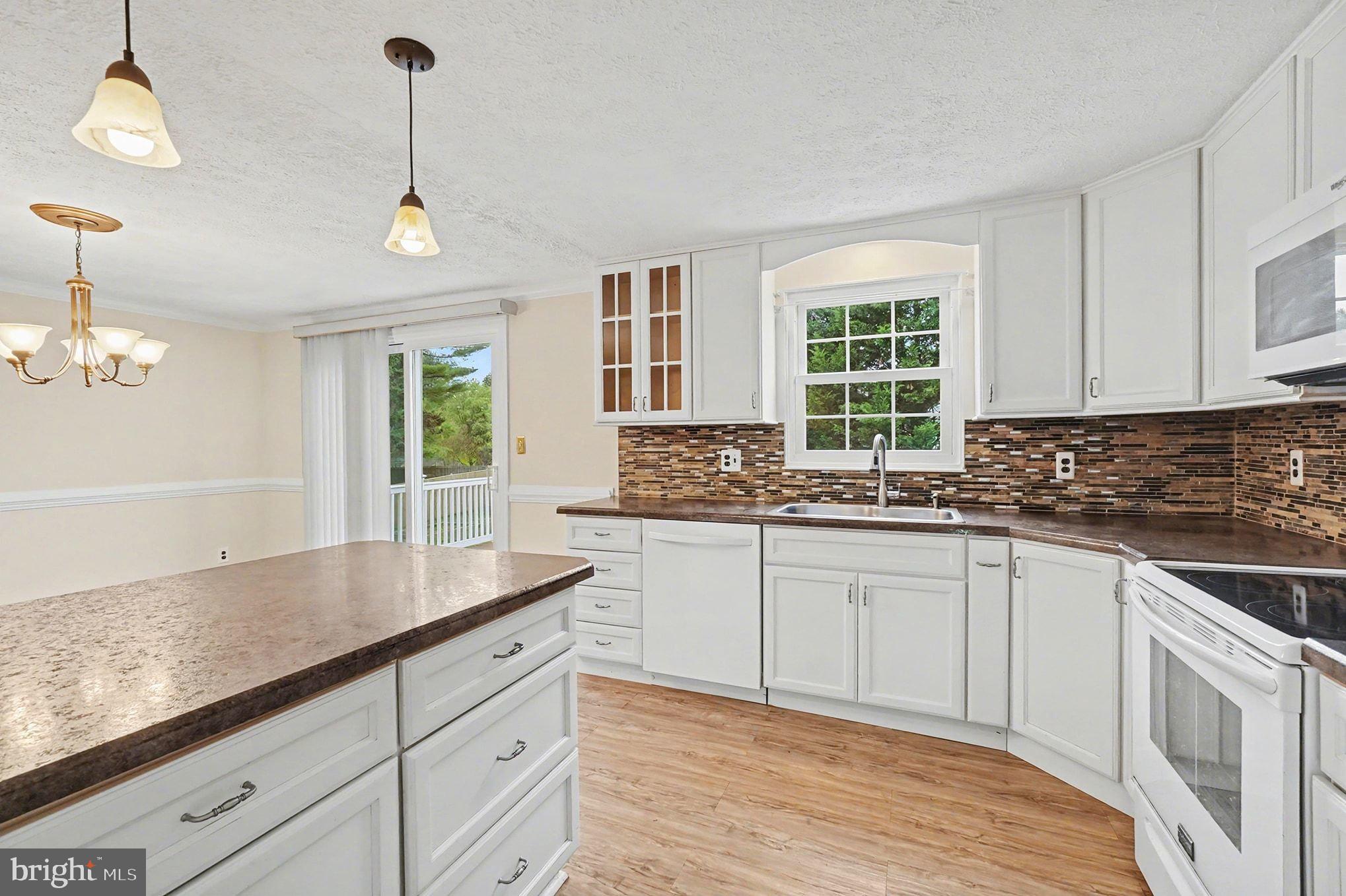 JARRETTSWOOD - Residential