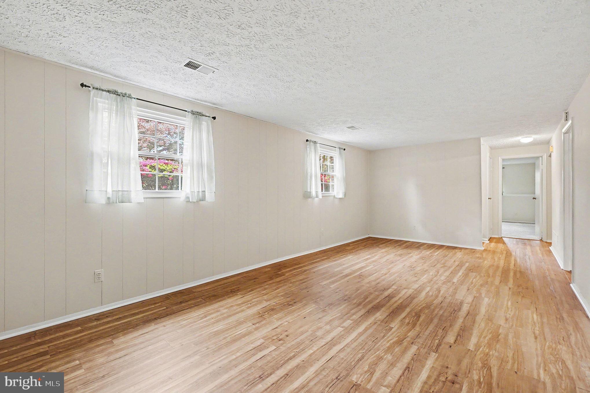 JARRETTSWOOD - Residential