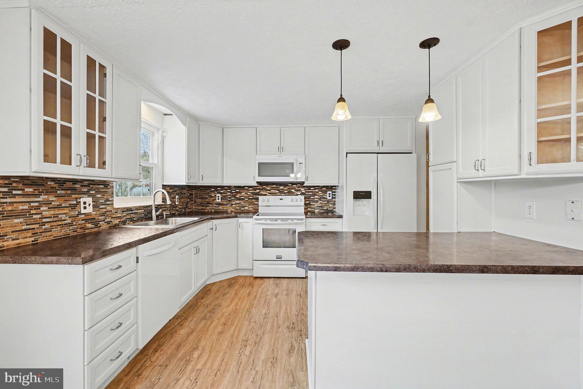 JARRETTSWOOD - Residential