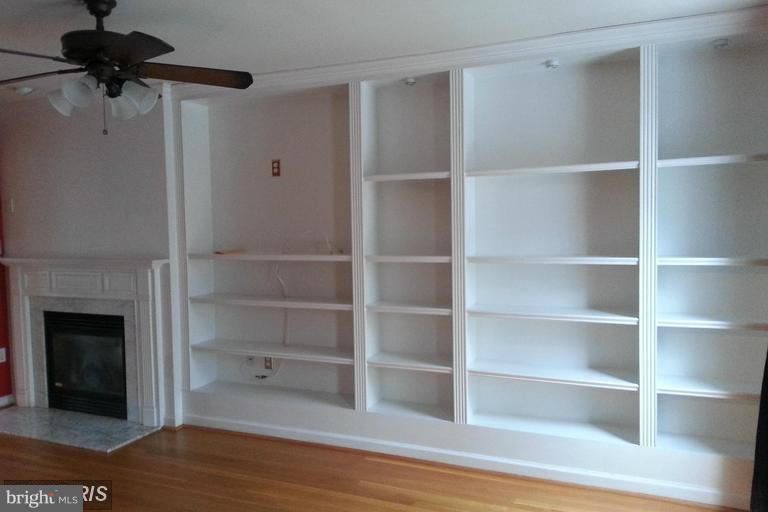 RESTON - Residential Lease