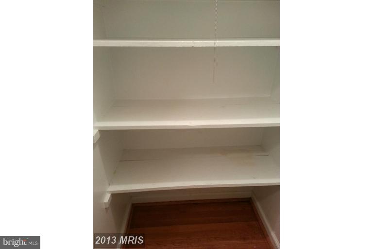 RESTON - Residential Lease