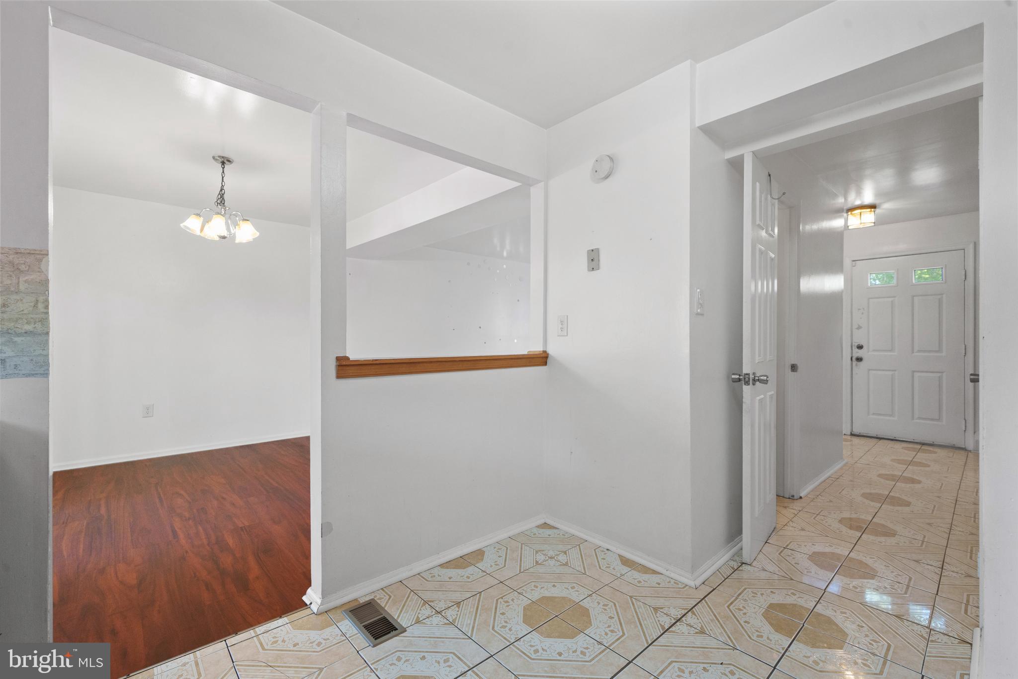 LAKE RIDGE - Residential