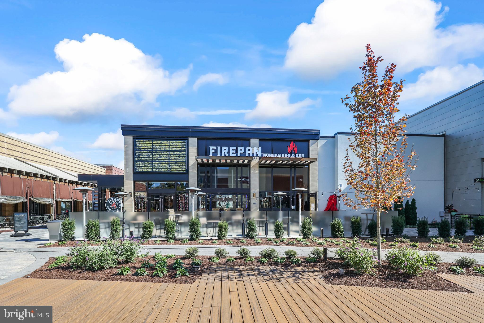 LAKE RIDGE - Residential