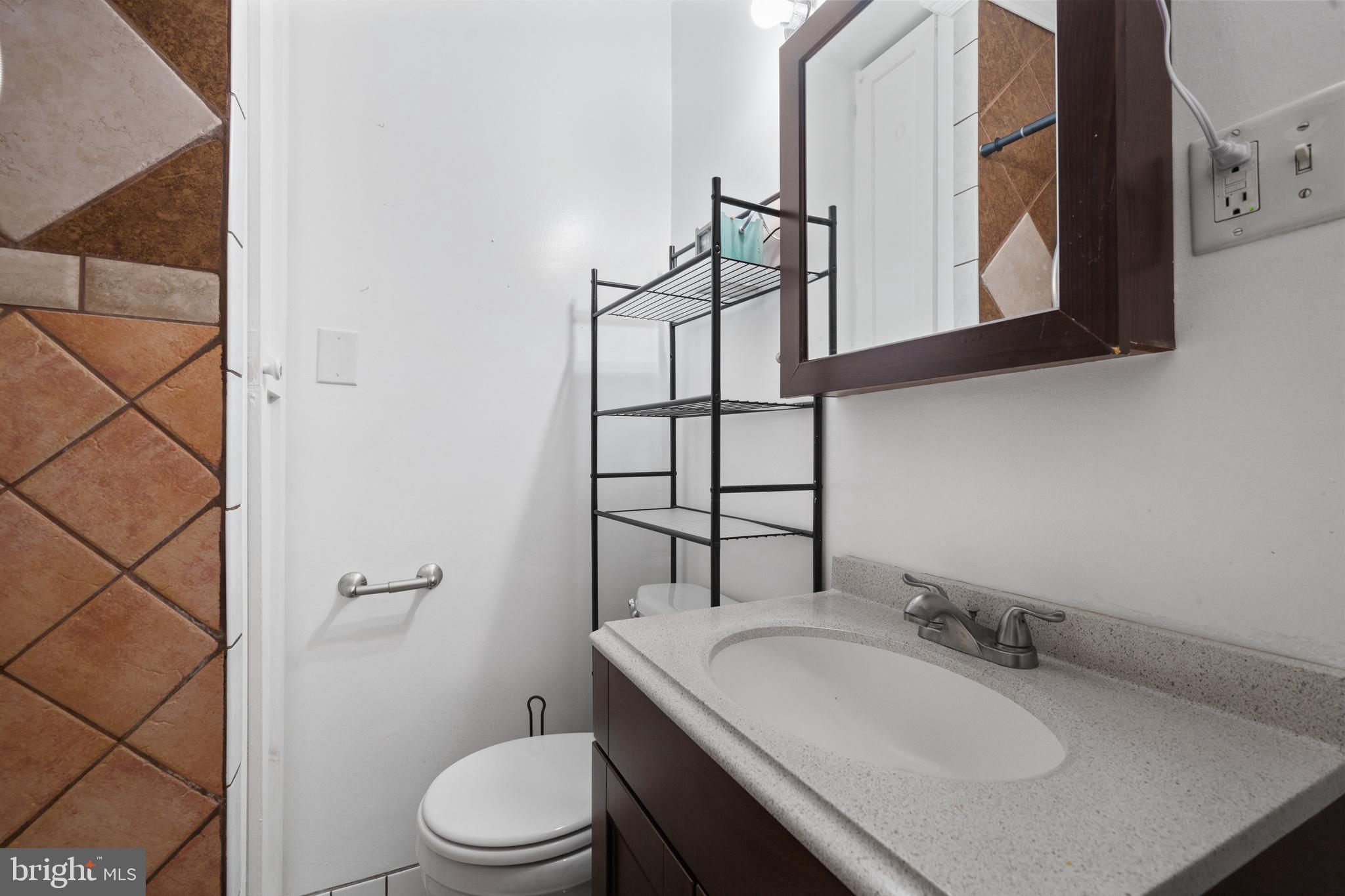 LAKE RIDGE - Residential