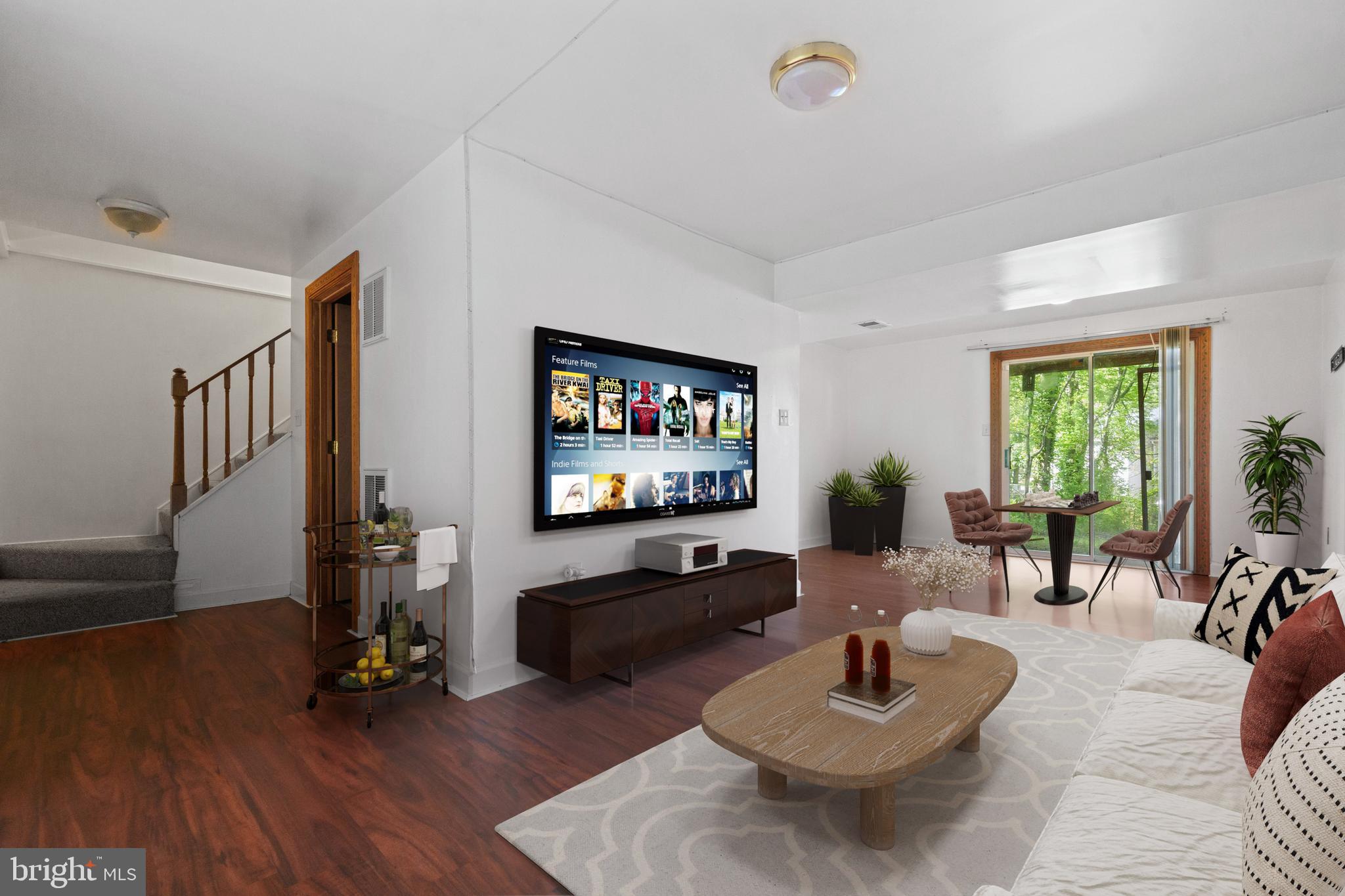 LAKE RIDGE - Residential