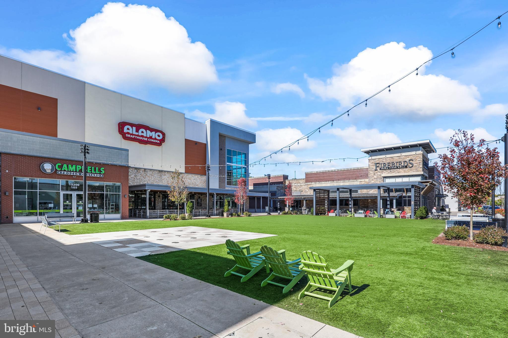 LAKE RIDGE - Residential