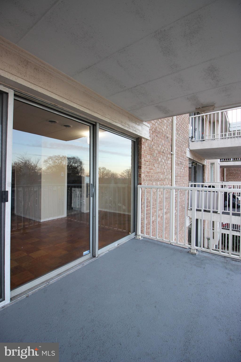 HUNTINGTON CLUB - Residential