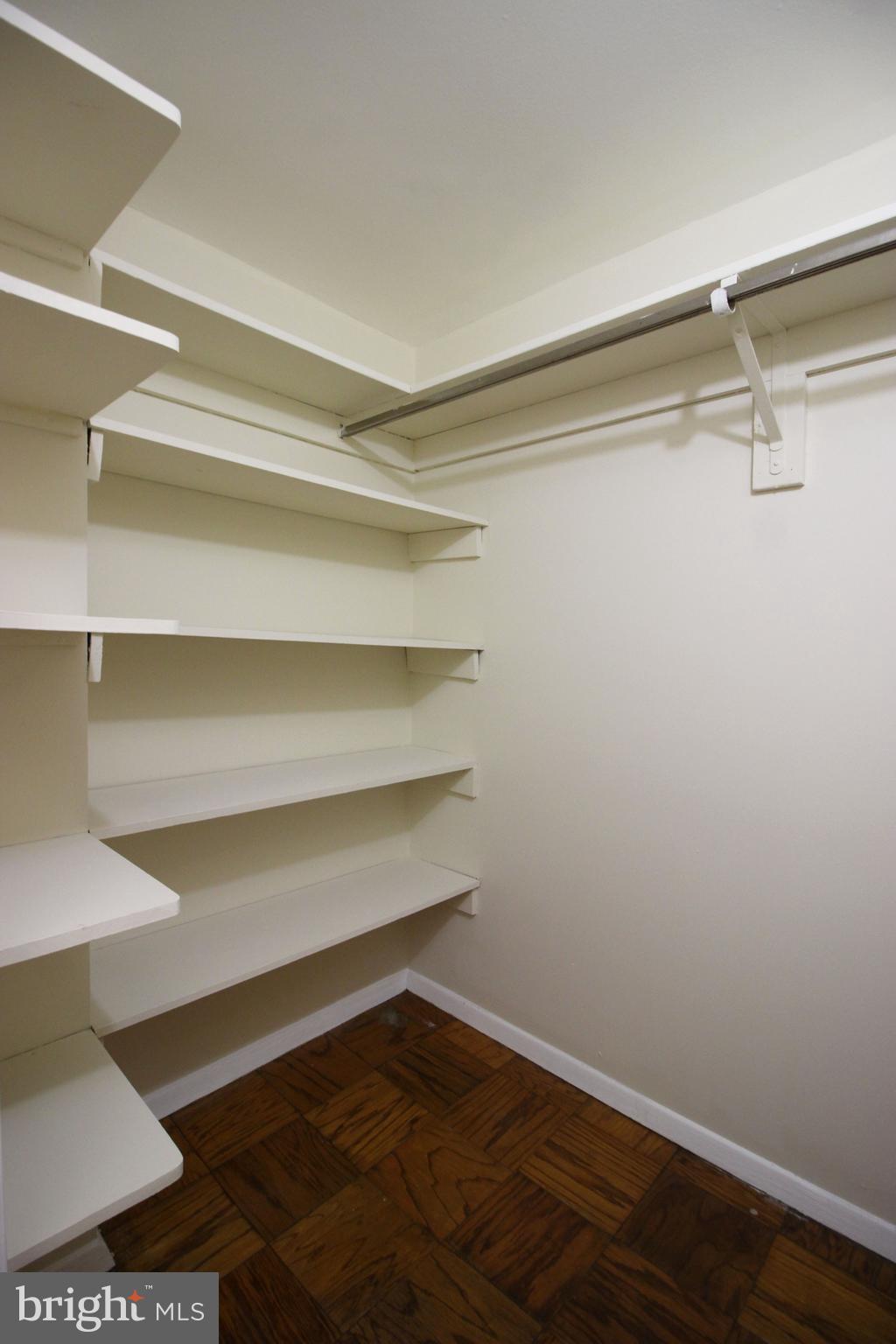 HUNTINGTON CLUB - Residential