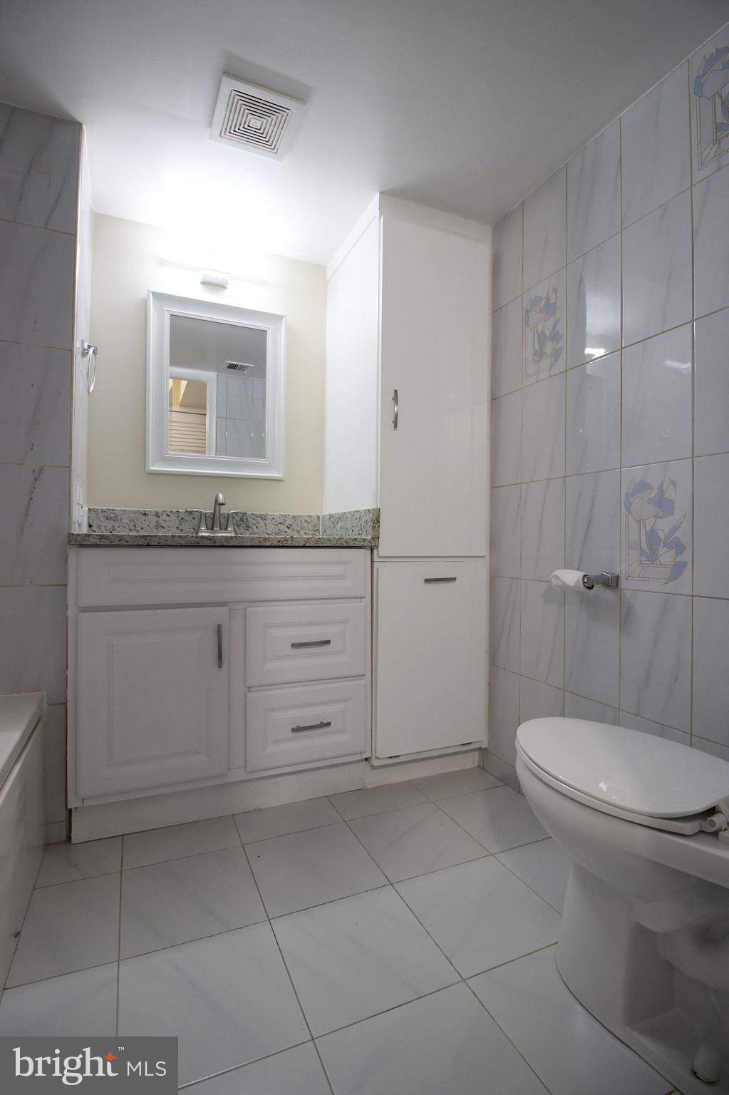 HUNTINGTON CLUB - Residential