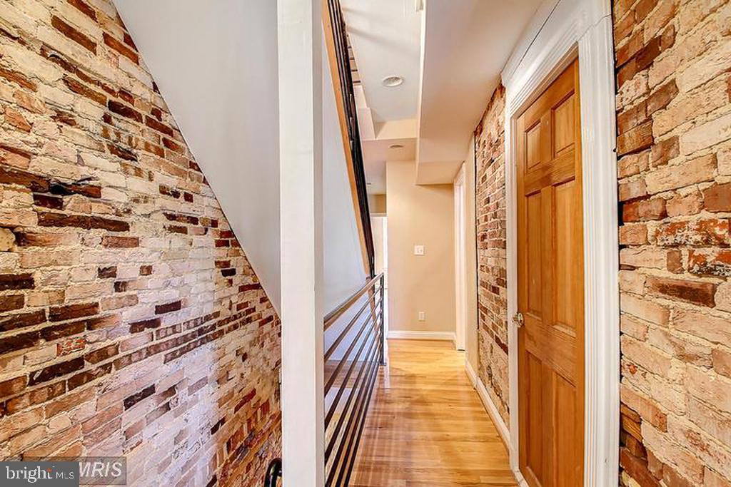 FEDERAL HILL HISTORIC DISTRICT - Residential Lease