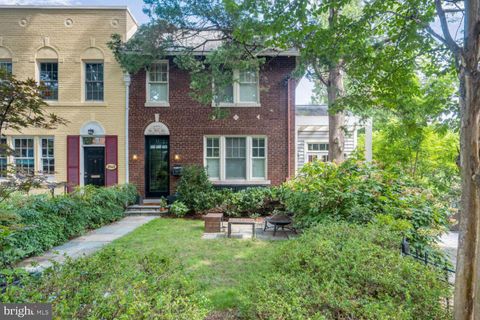 3543 QUEBEC STREET NW WASHINGTON DC 20016