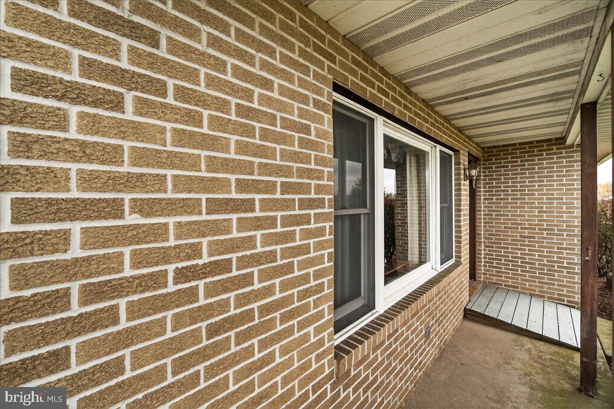 4939 MIDDLEBURG ROAD