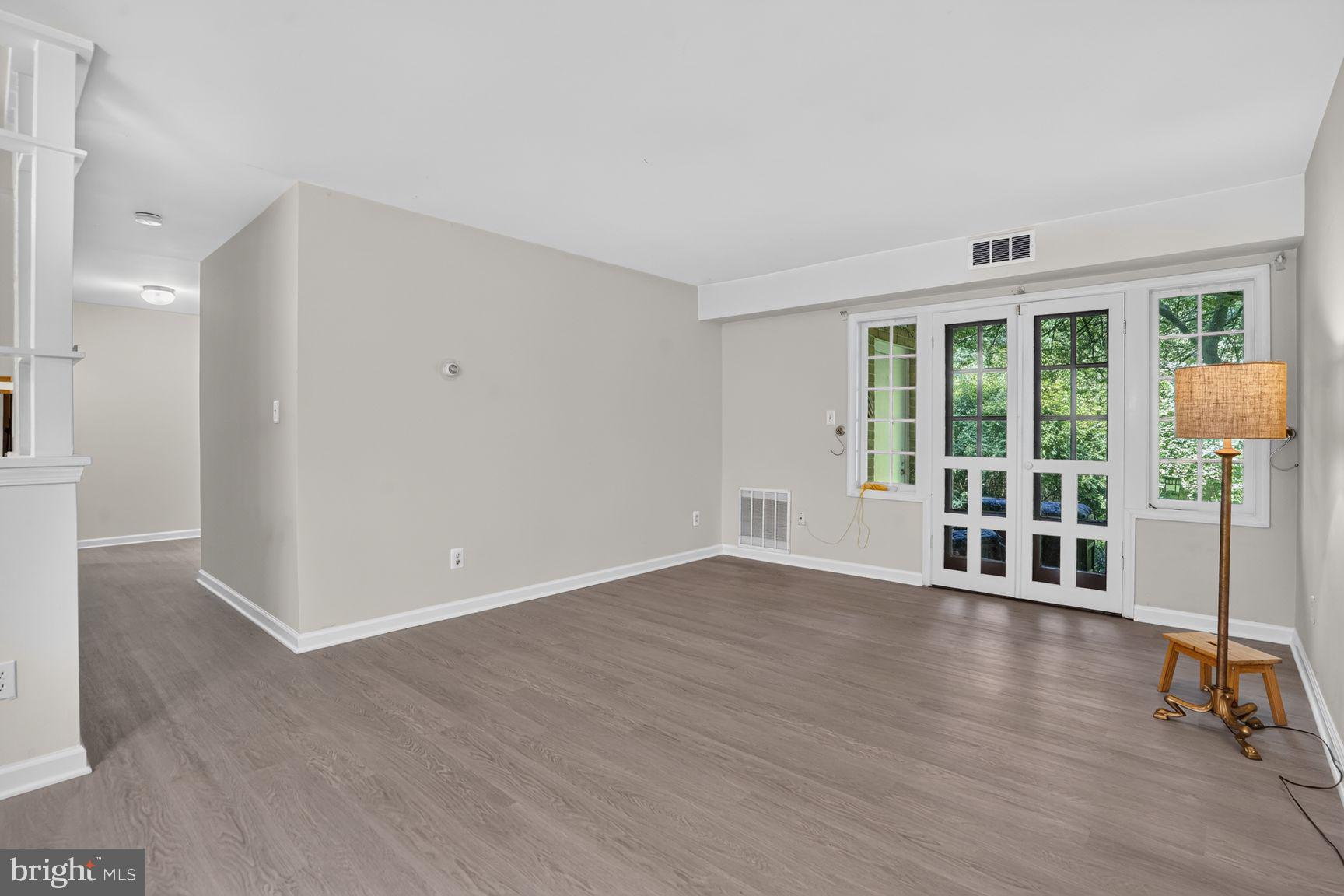 5905 BAYSHIRE ROAD K 186