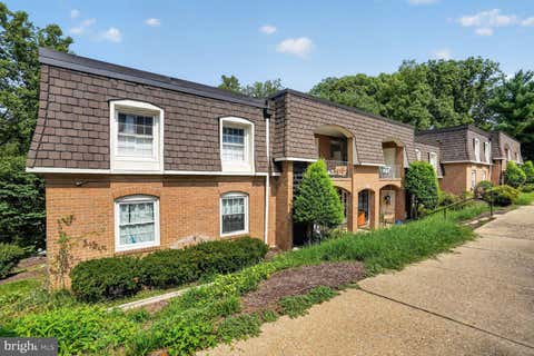 Photo of 5905 - K Bayshire Road #186, SPRINGFIELD, VA 22152 (MLS # VAFX2334932)