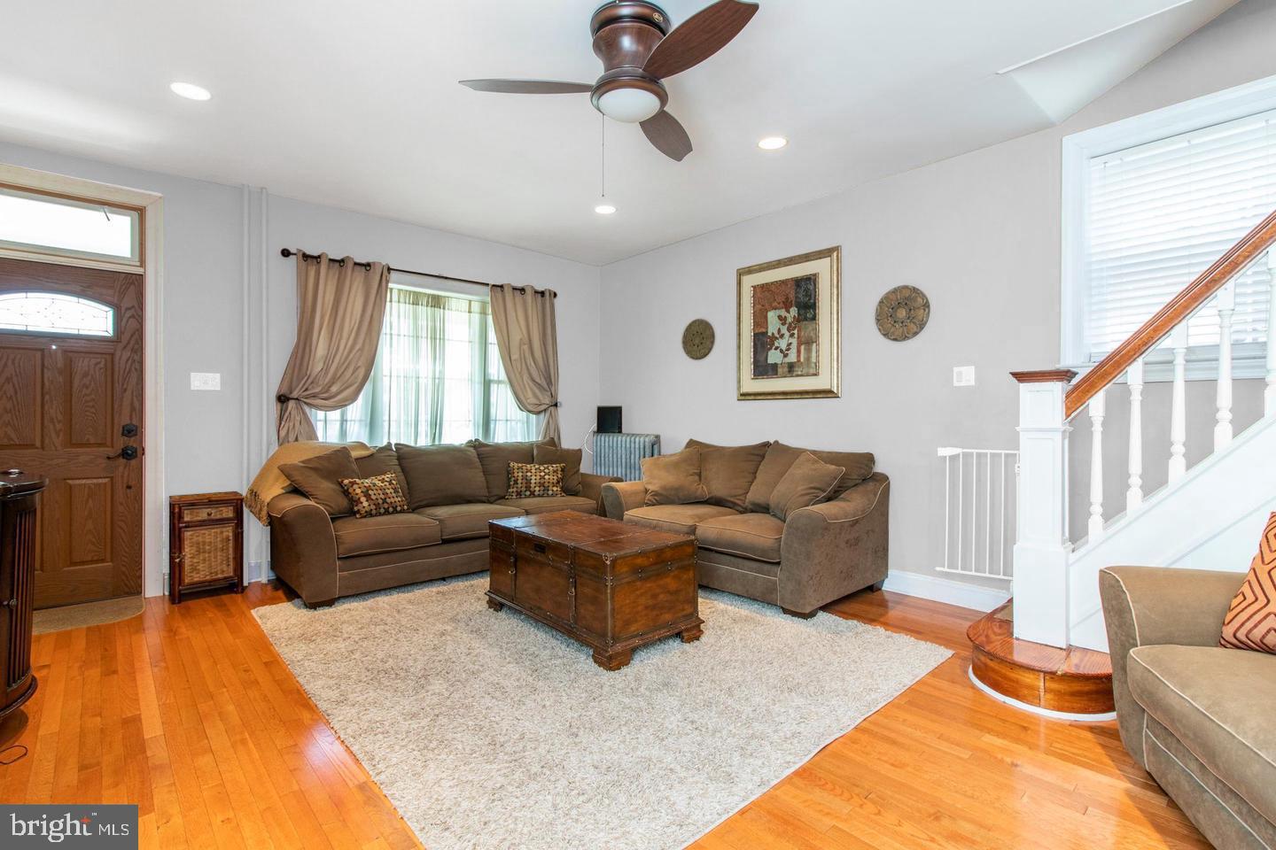 ROXBOROUGH - Residential Lease