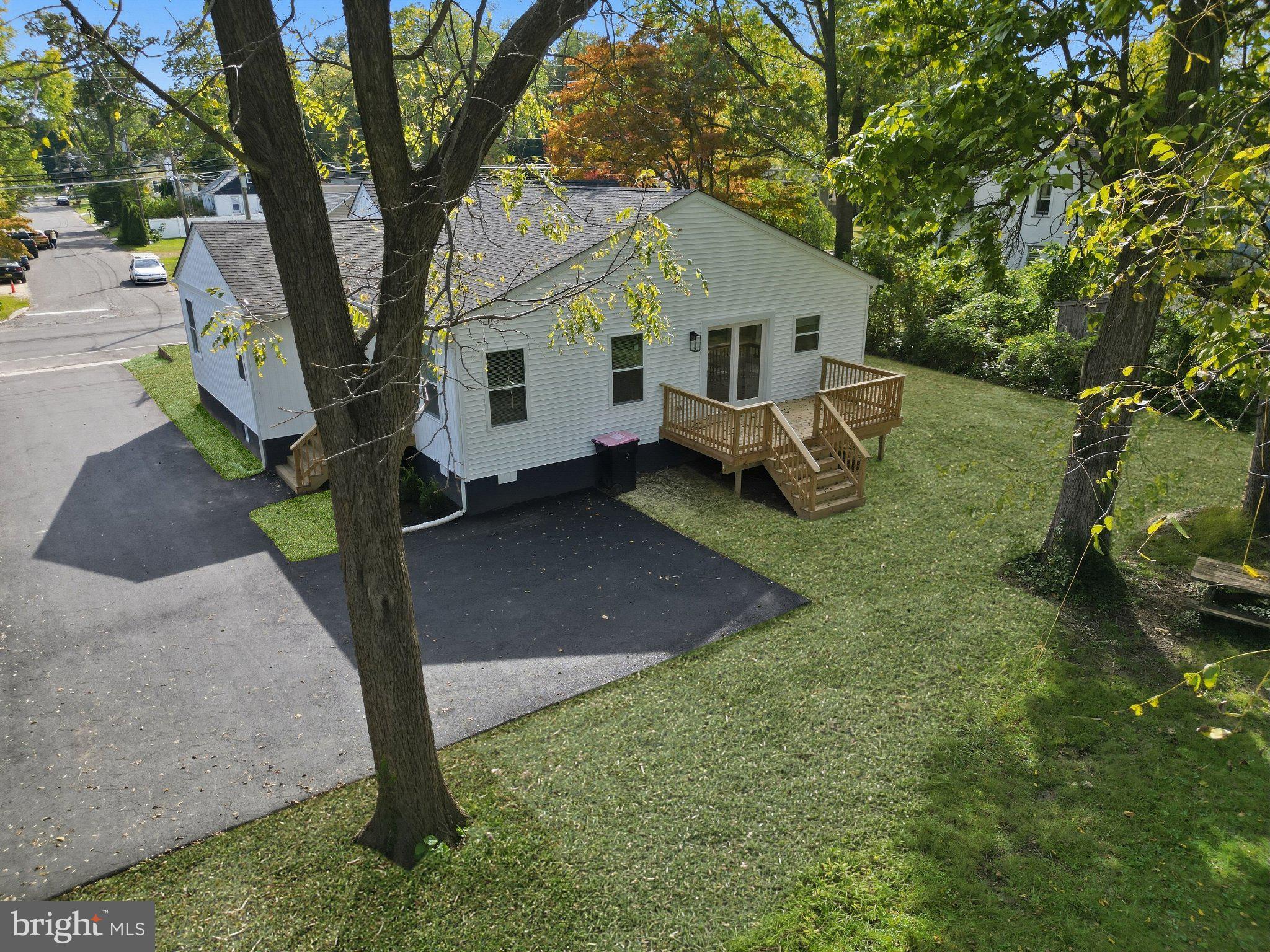 215 ALMONESSON ROAD