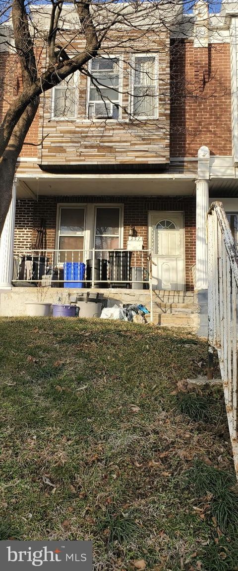 Townhouse For Sale - 237 W Calvert Street<br/> PHILADELPHIA, PA 19120