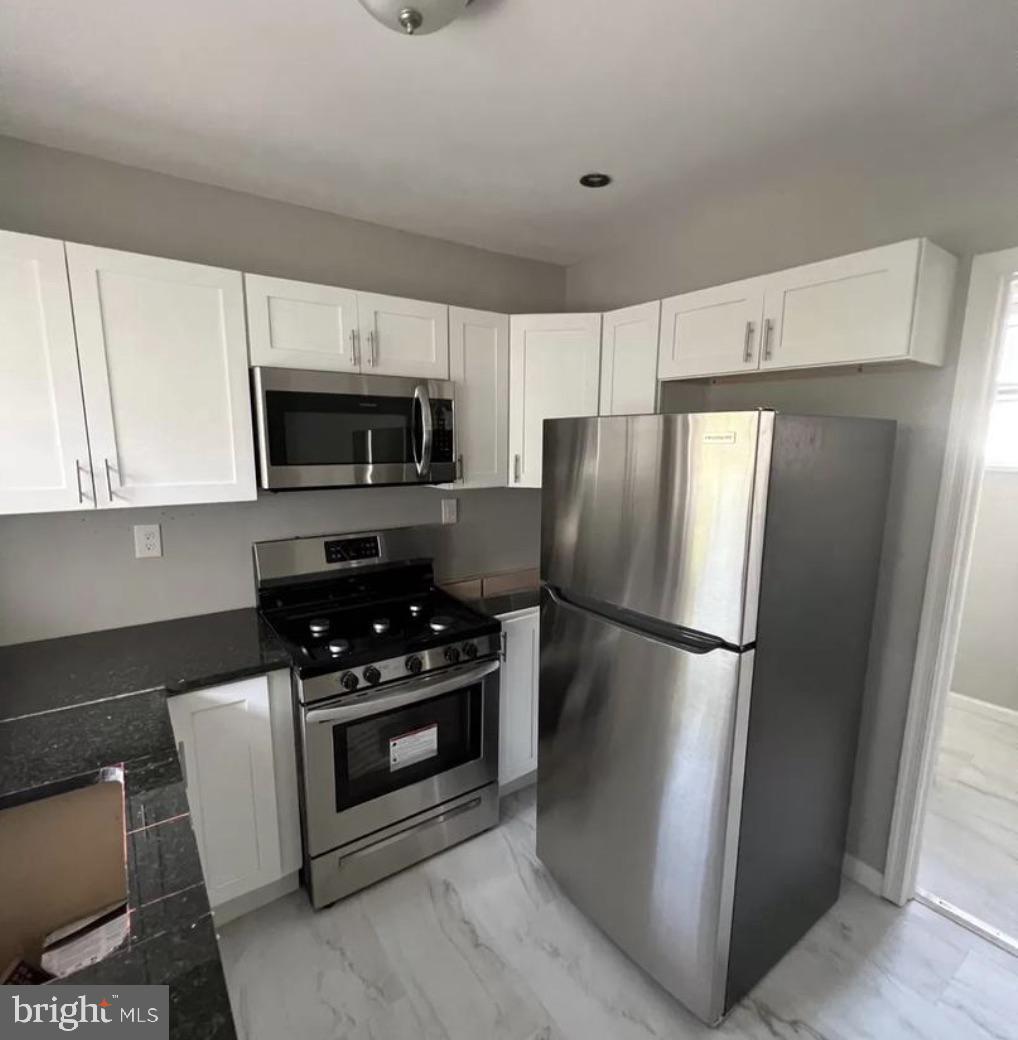 27 WASHINGTON AVENUE 1