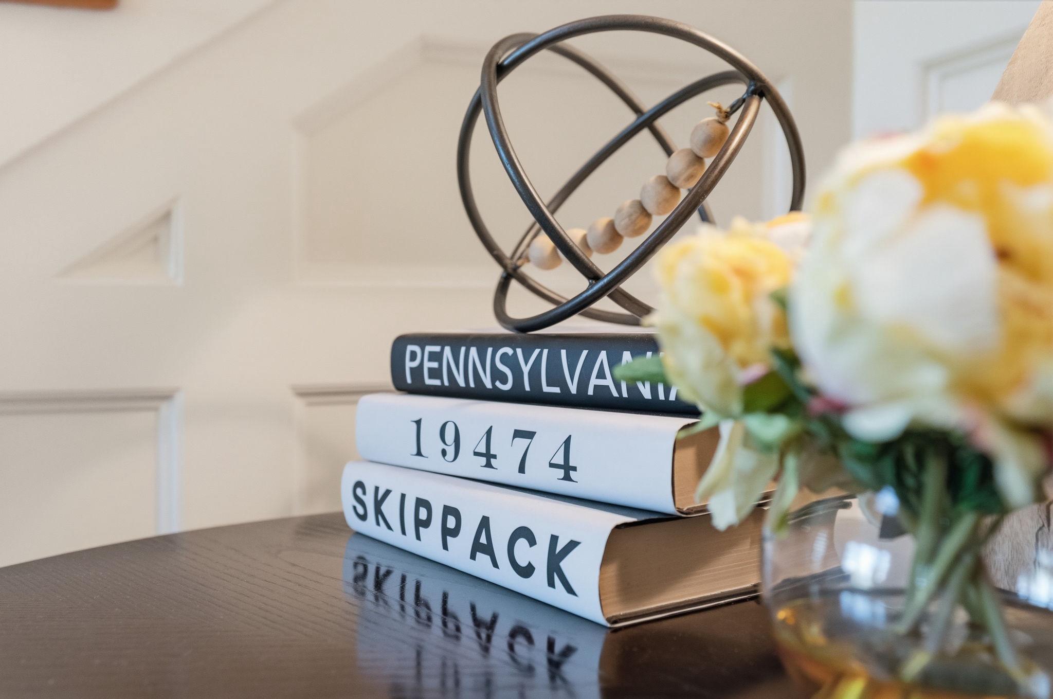 LOCHWOOD ESTATES - Residential