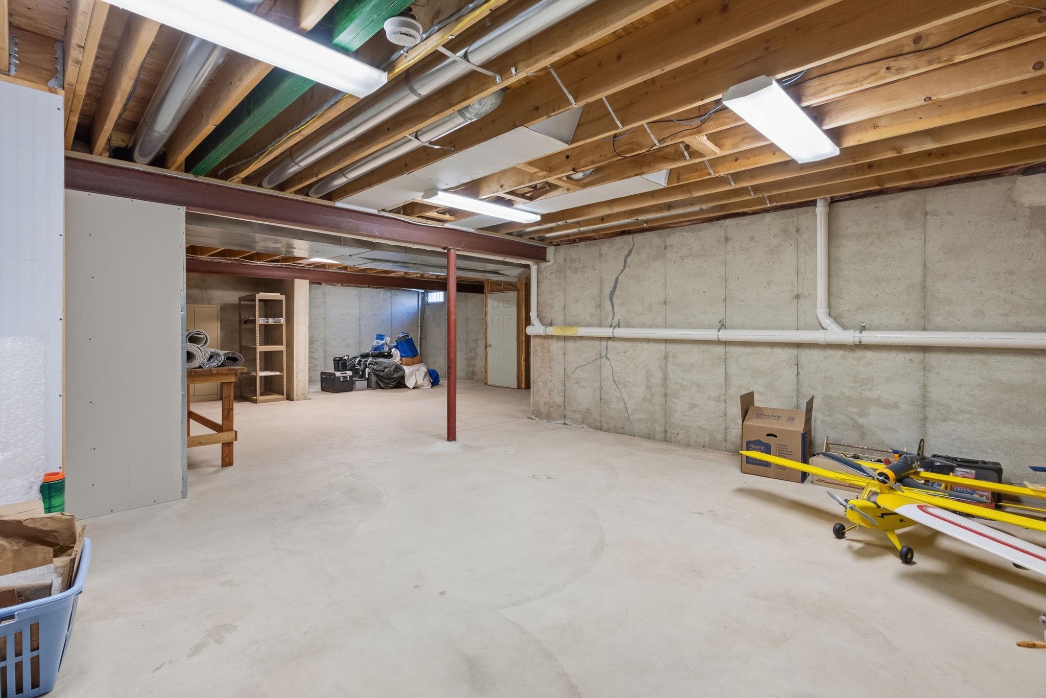 LOCHWOOD ESTATES - Residential