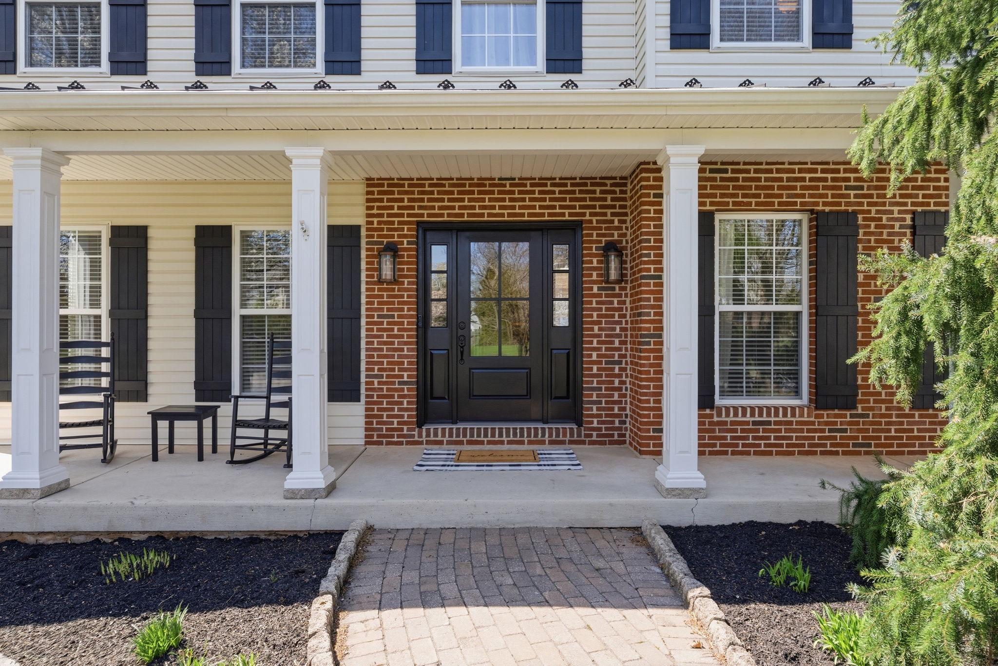 LOCHWOOD ESTATES - Residential